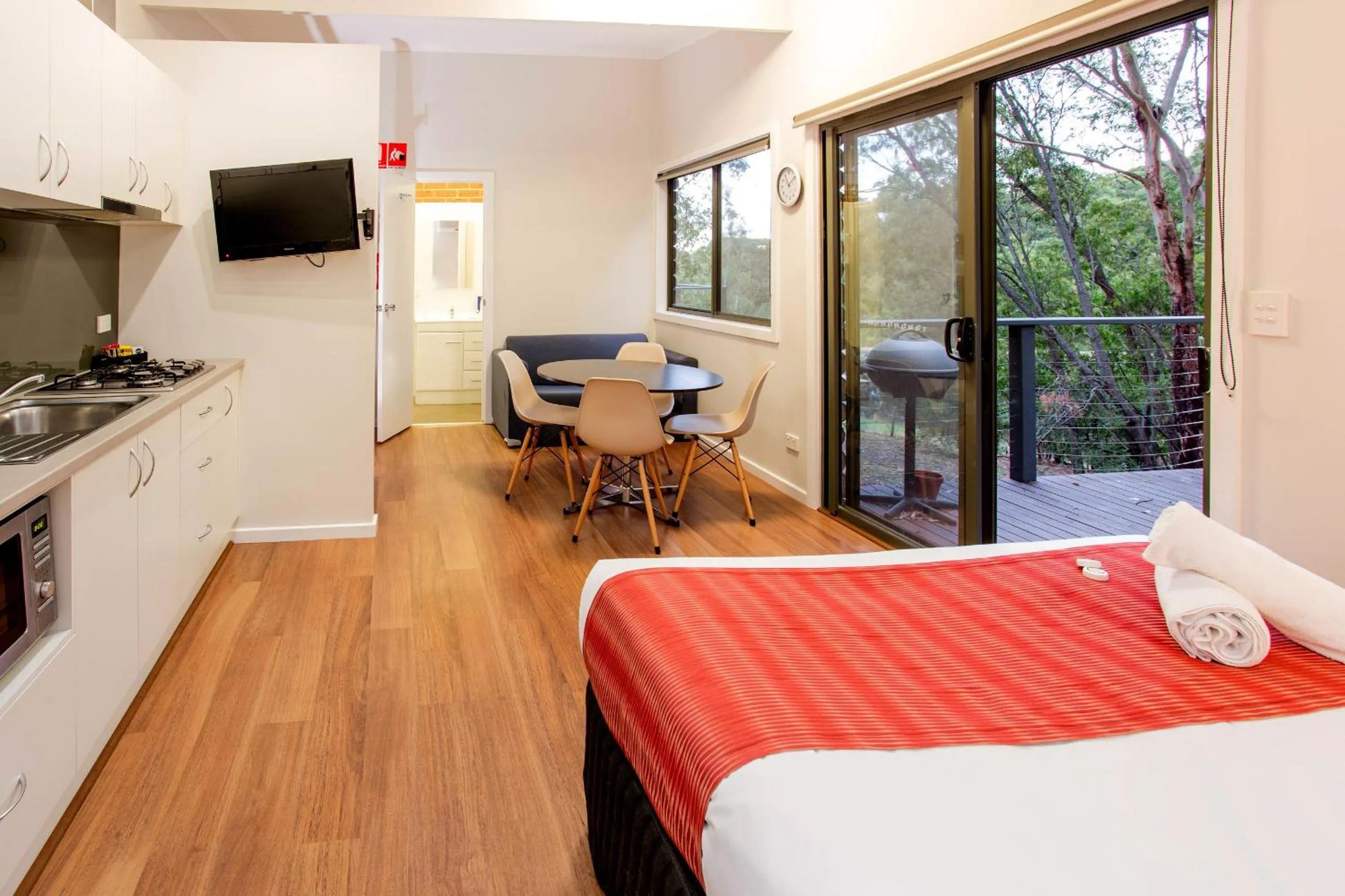 Standard Cabin (Sleeps 4) in BIG4 Yarra Valley Park Lane Holiday Park