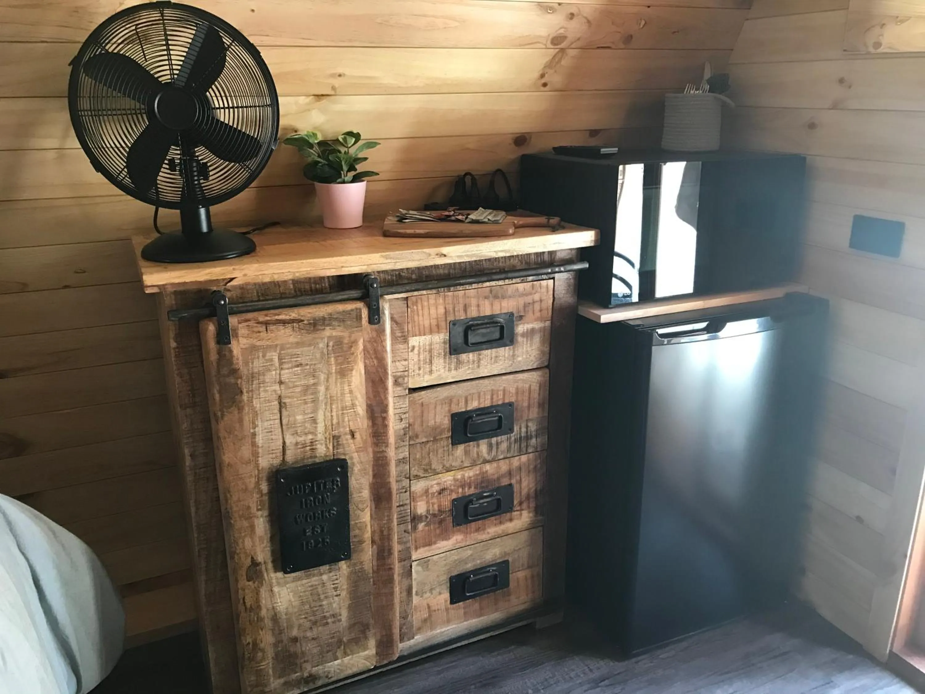 minibar in BIG4 Yarra Valley Park Lane Holiday Park