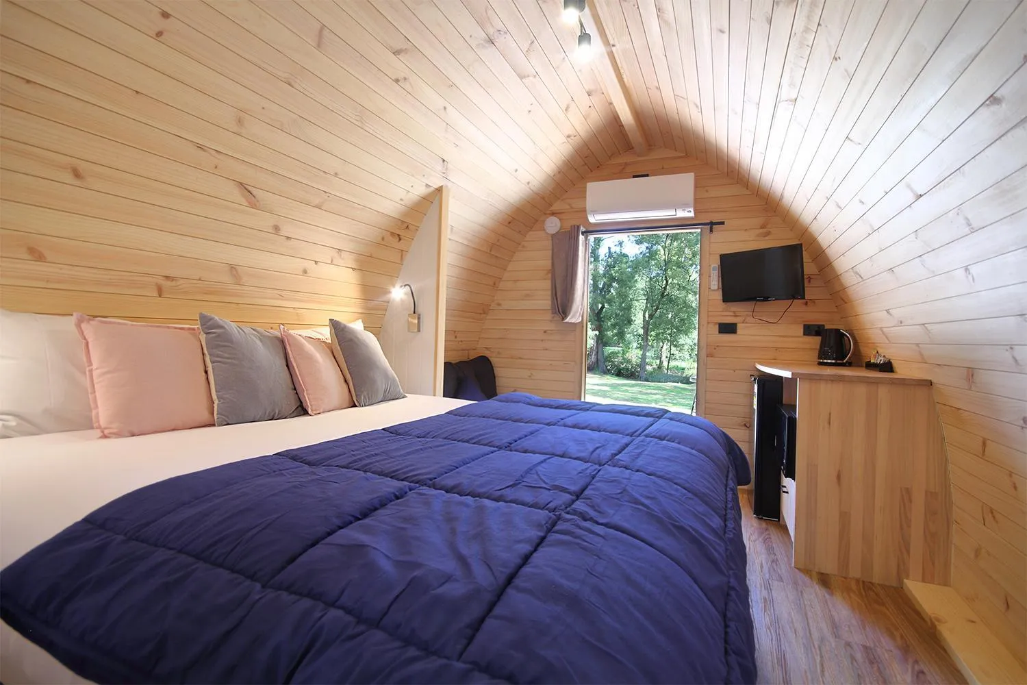 Bed in BIG4 Yarra Valley Park Lane Holiday Park