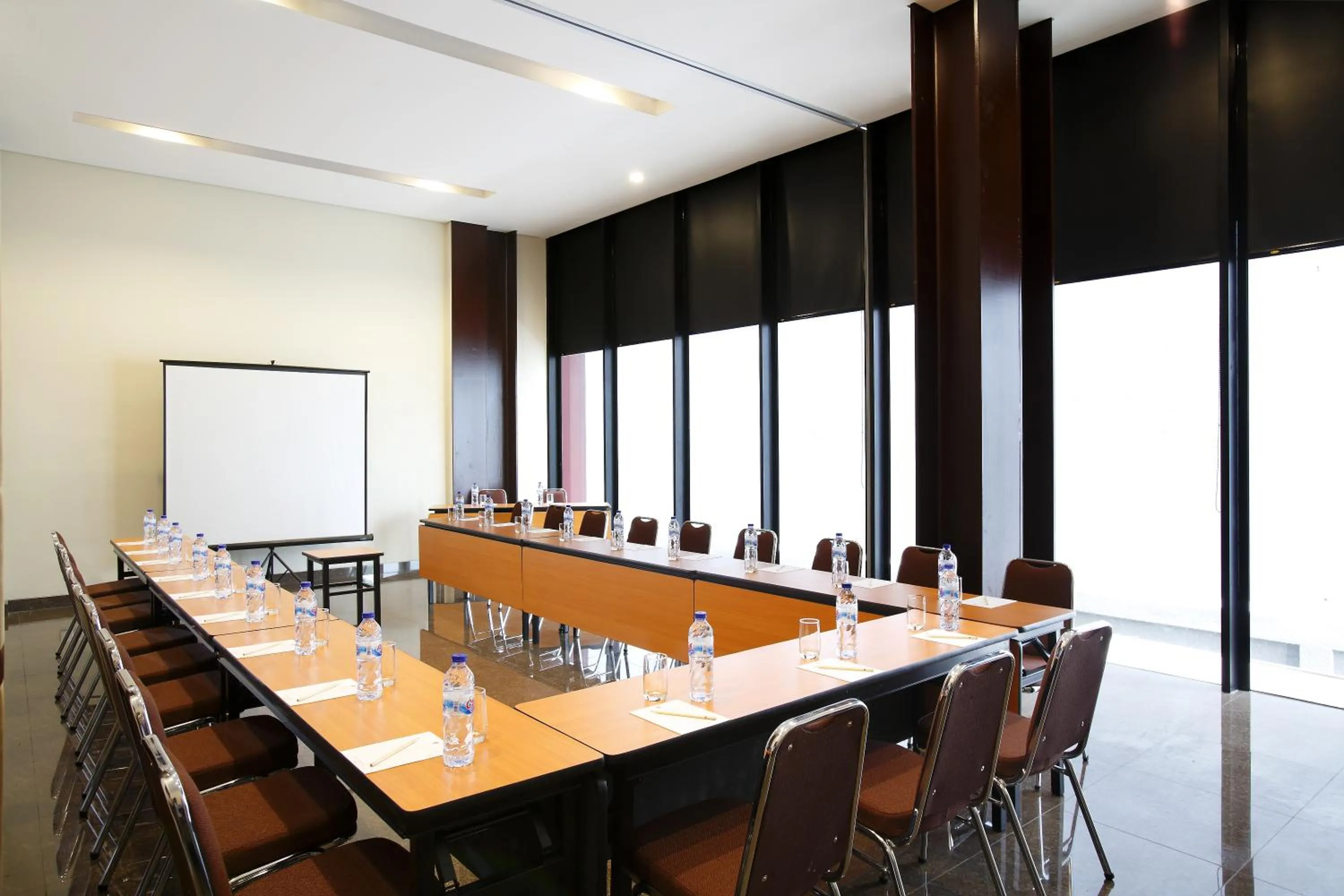 Banquet/Function facilities in Amaris Hotel Pasar Baru