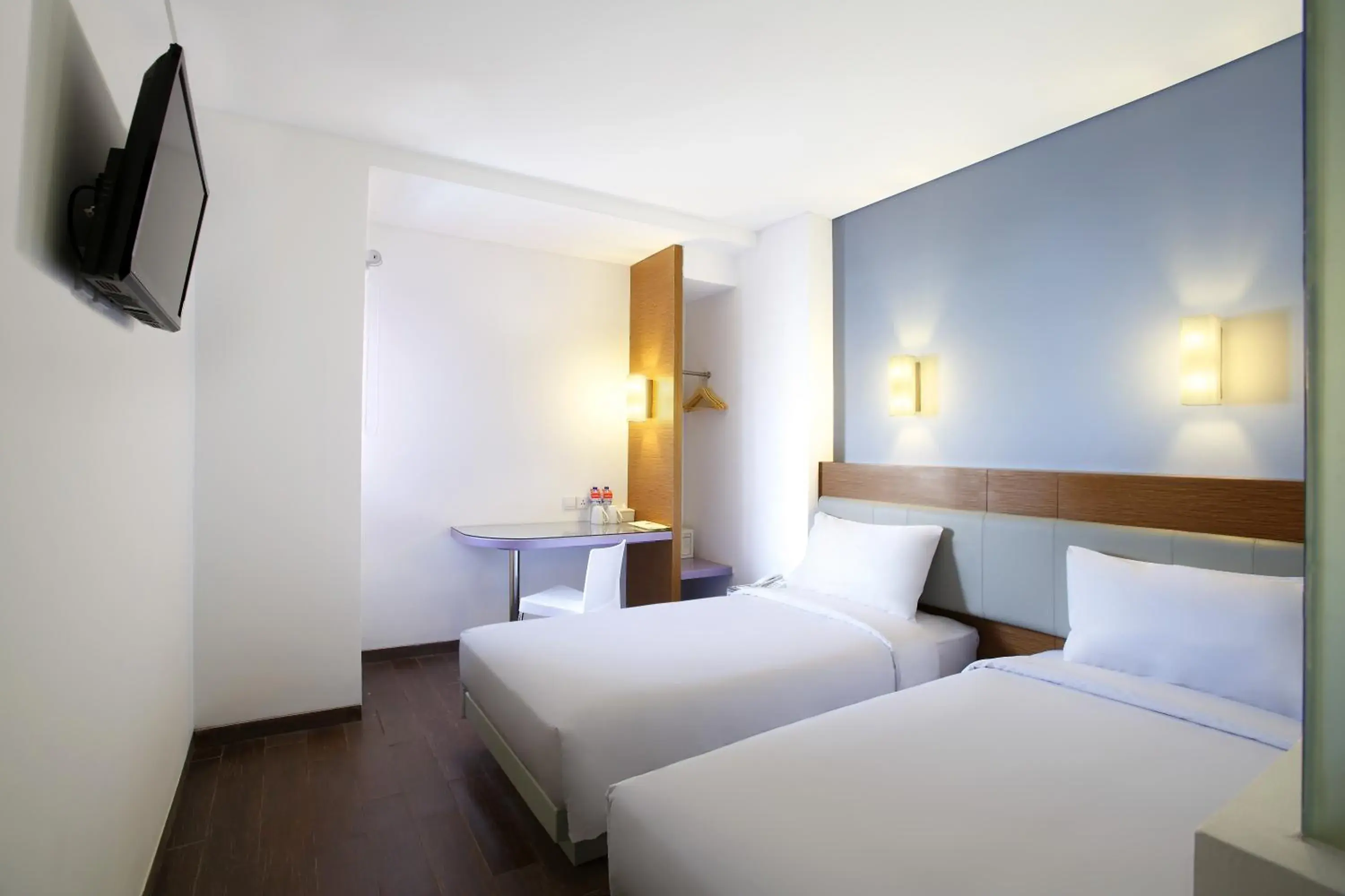 Bedroom in Amaris Hotel Pasar Baru