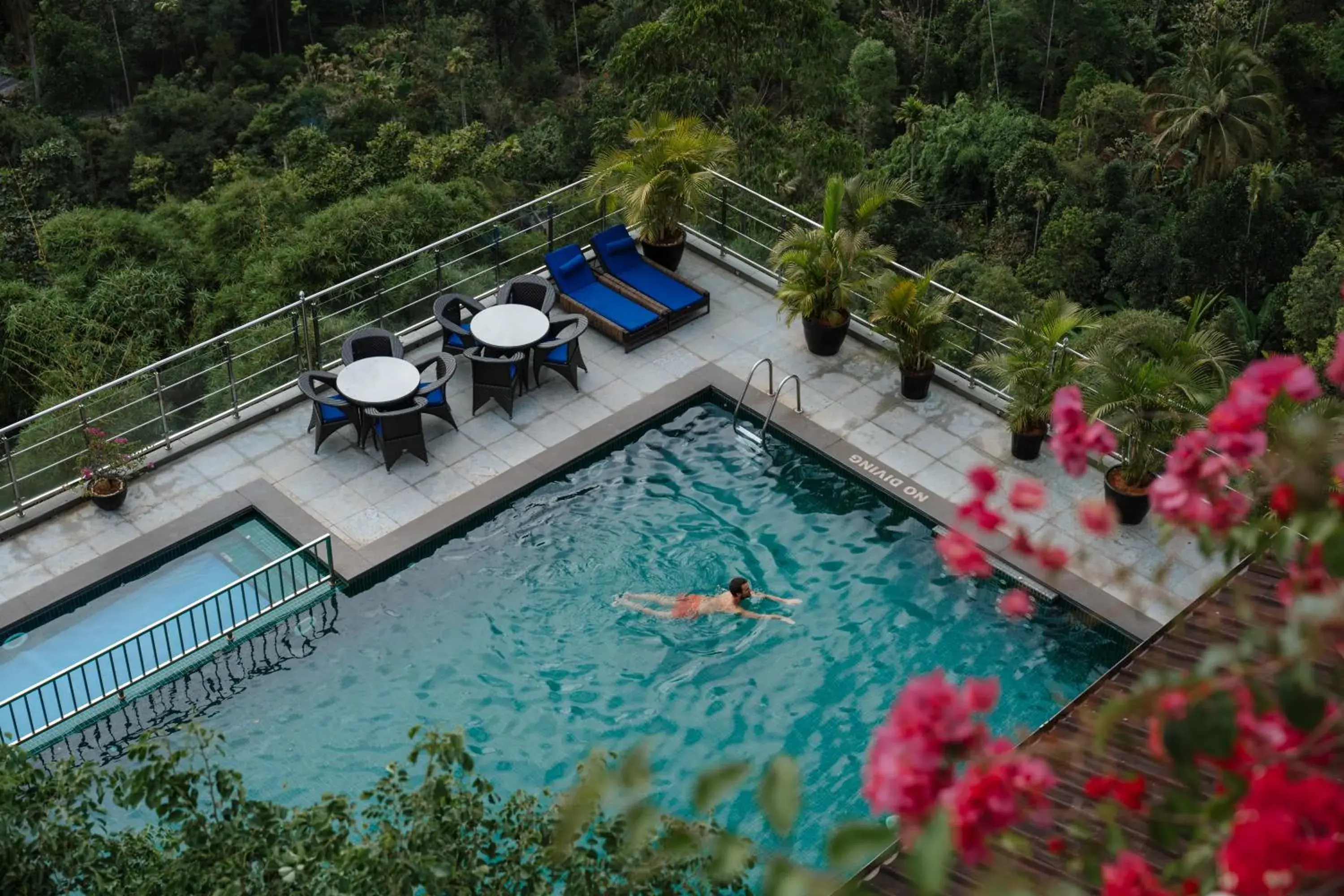 Pool view in The Panoramic Getaway Pool view in The Panoramic Getaway