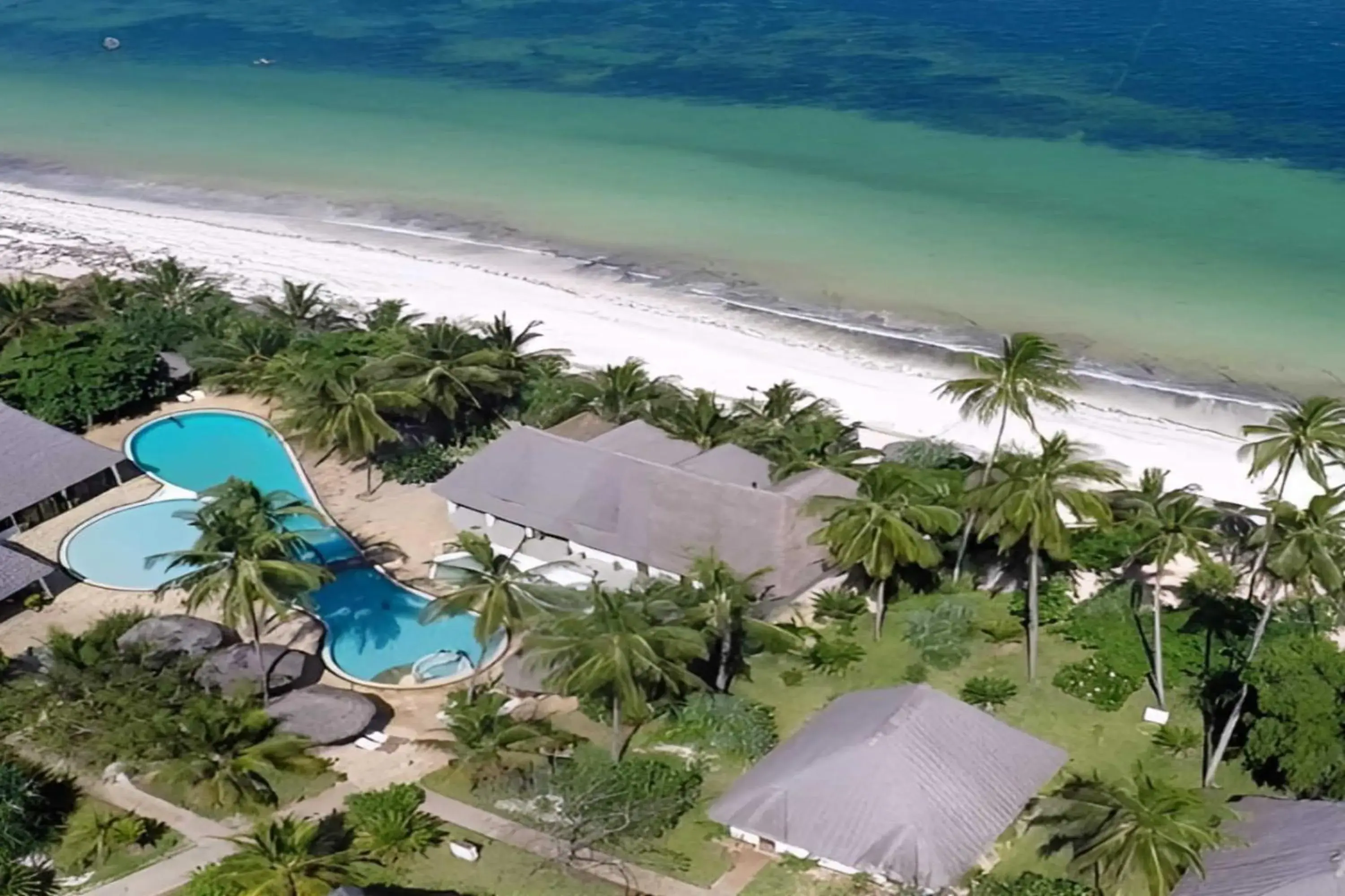 Bird's eye view in JAZ Adonia Bird's eye view in JAZ Adonia