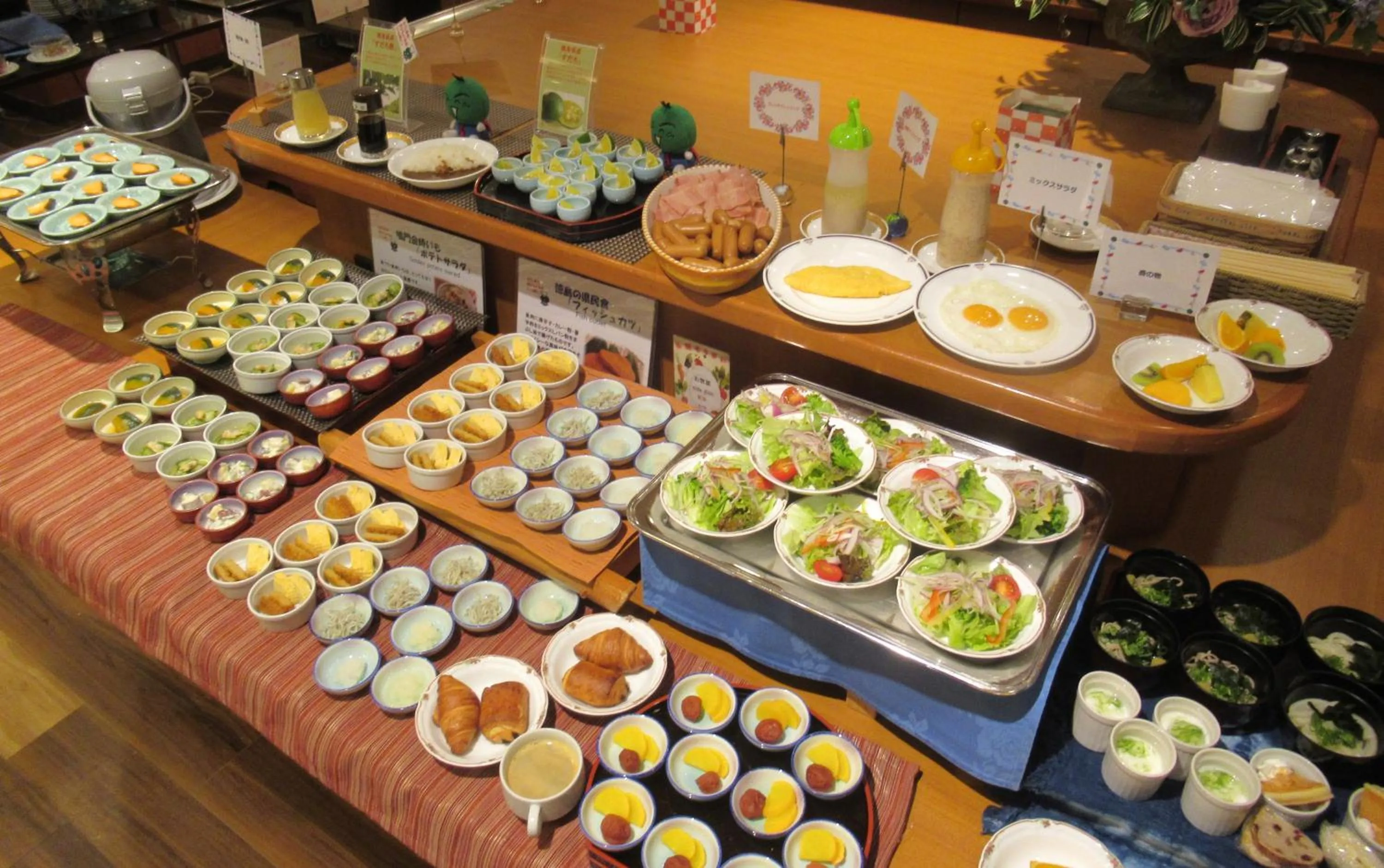 Restaurant/places to eat in Smile Hotel Tokushima