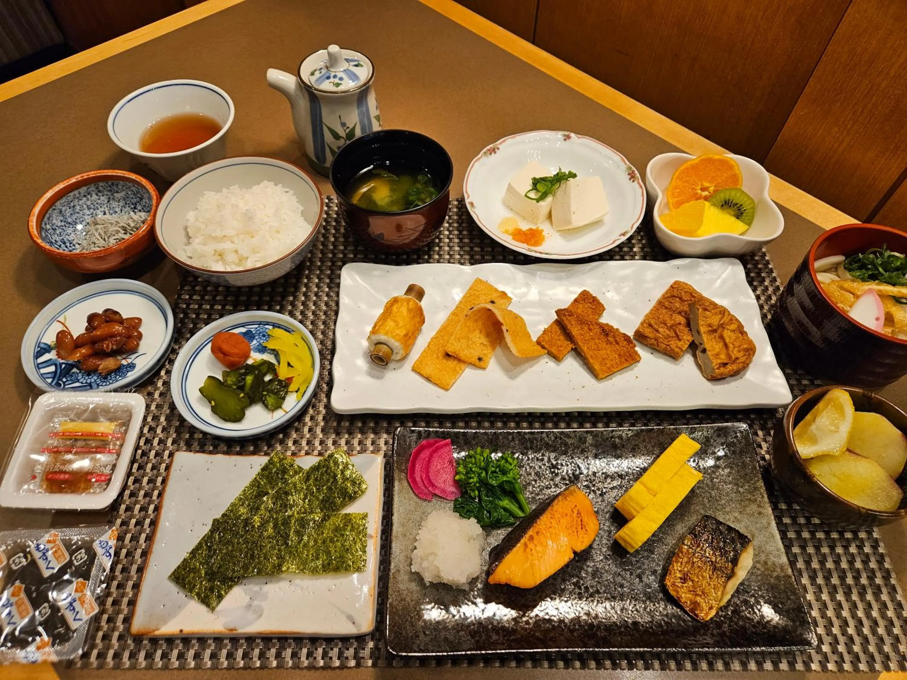 Restaurant/places to eat in Smile Hotel Tokushima