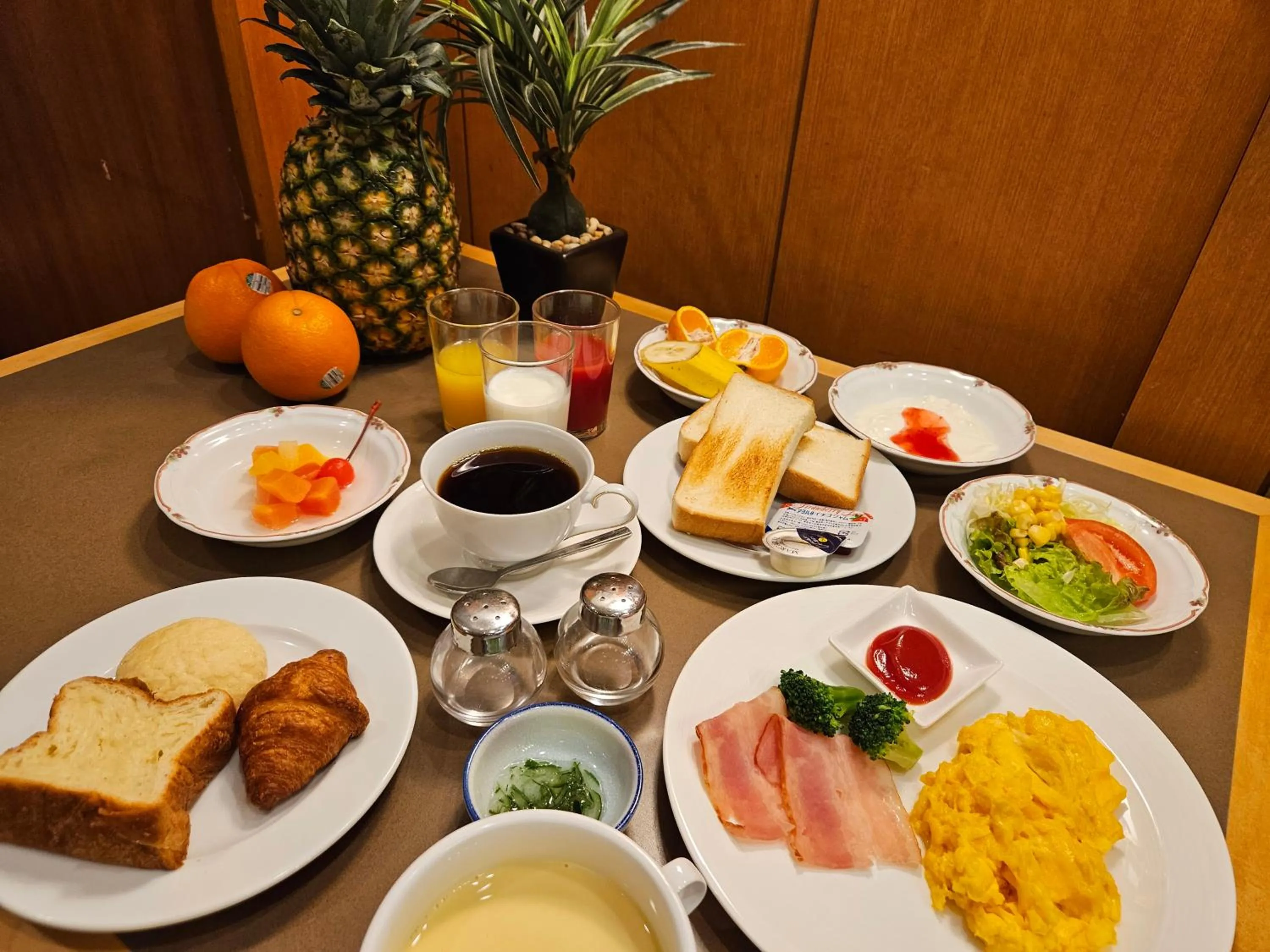 Restaurant/places to eat in Smile Hotel Tokushima