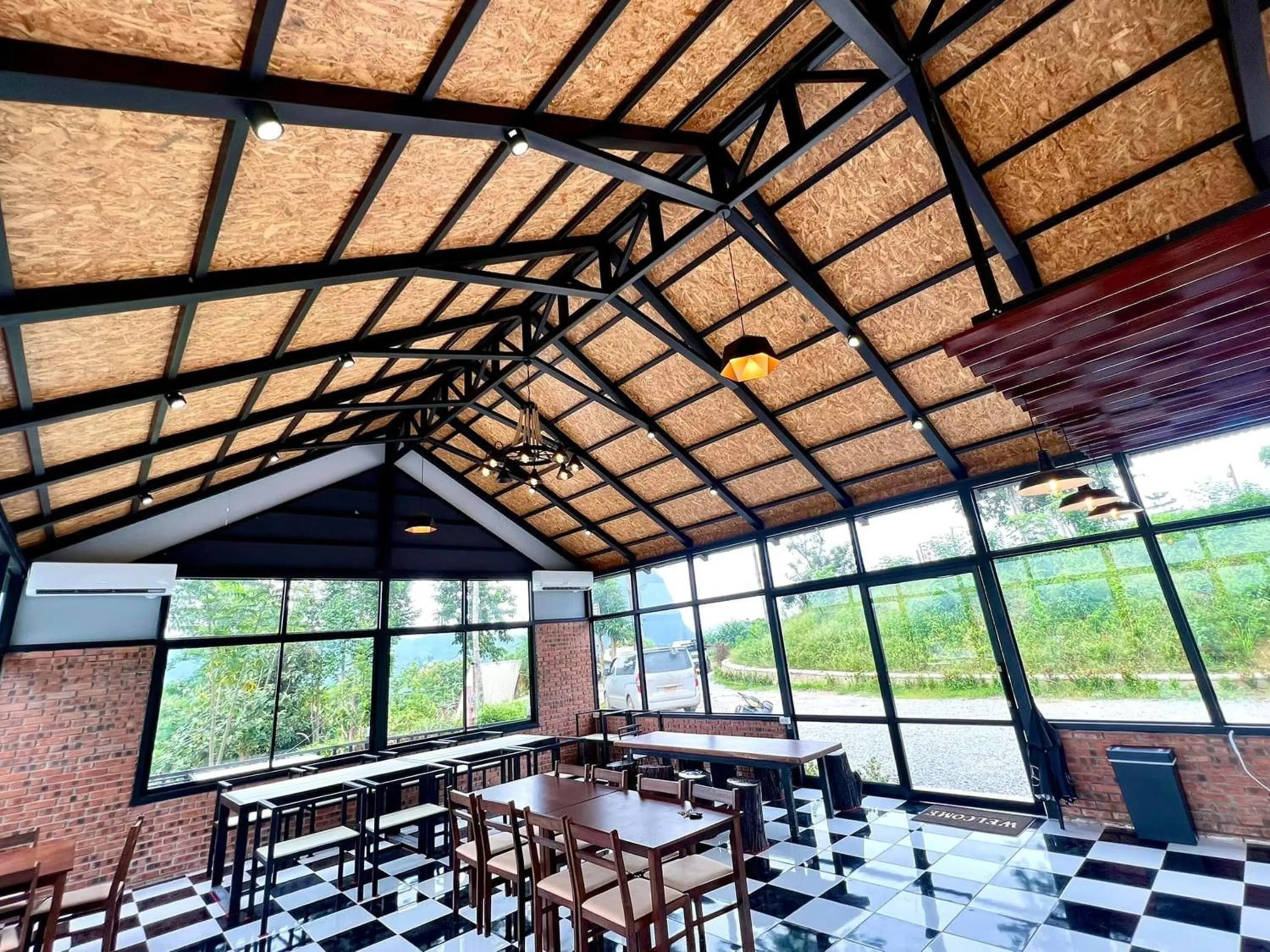 Restaurant/places to eat in Fuang Dao Mountain Resort
