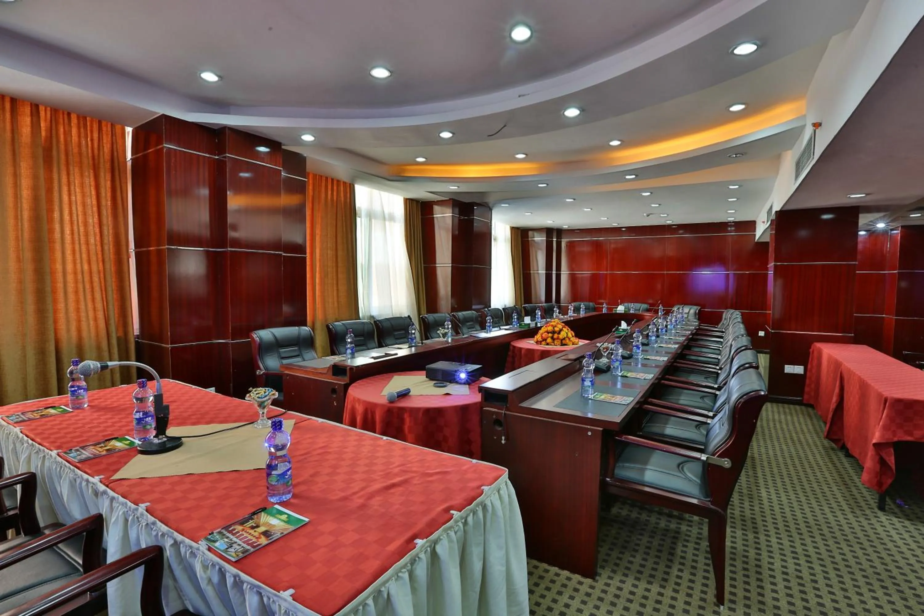 Business facilities in Harmony Hotel