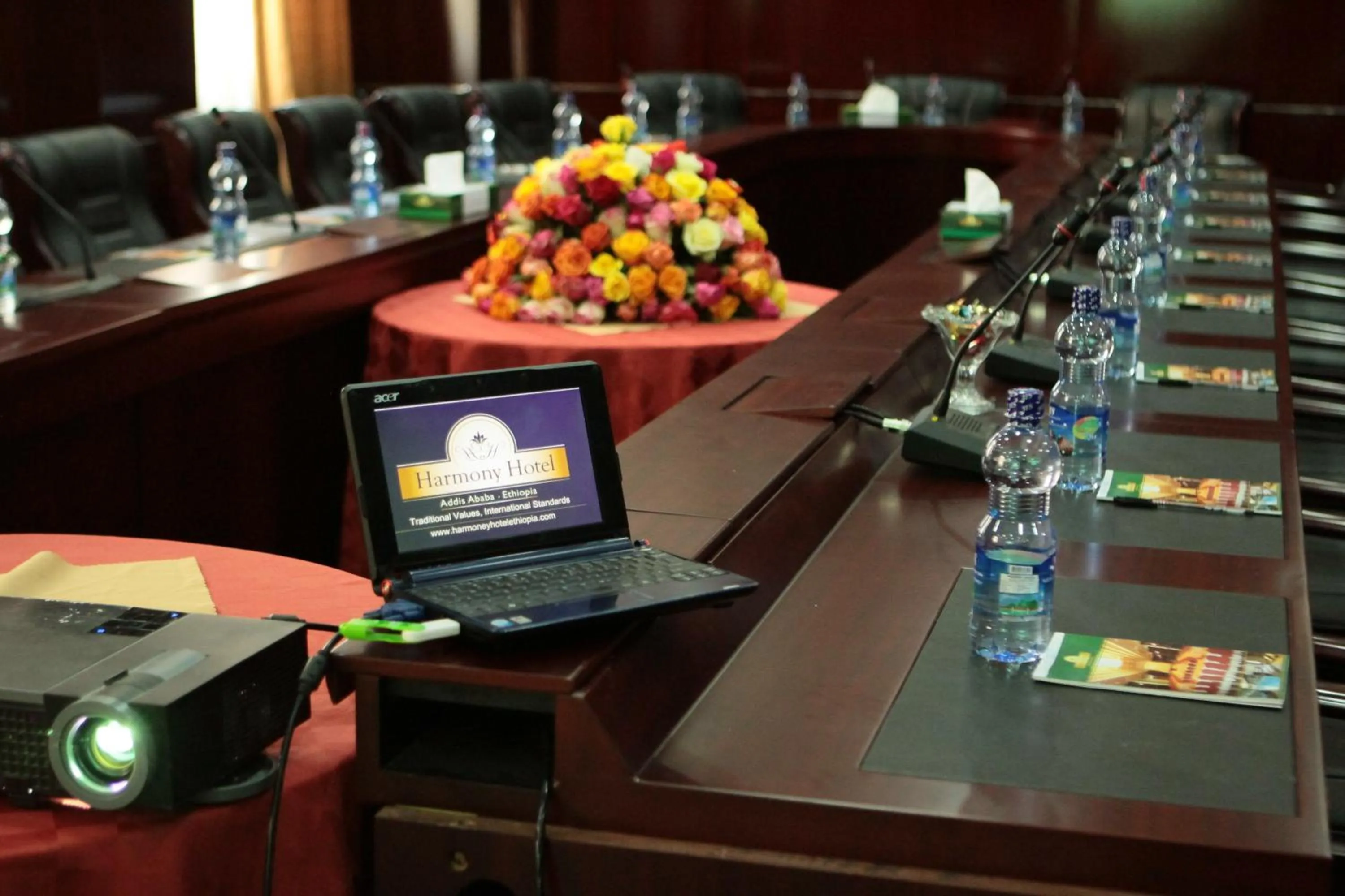 Business facilities in Harmony Hotel