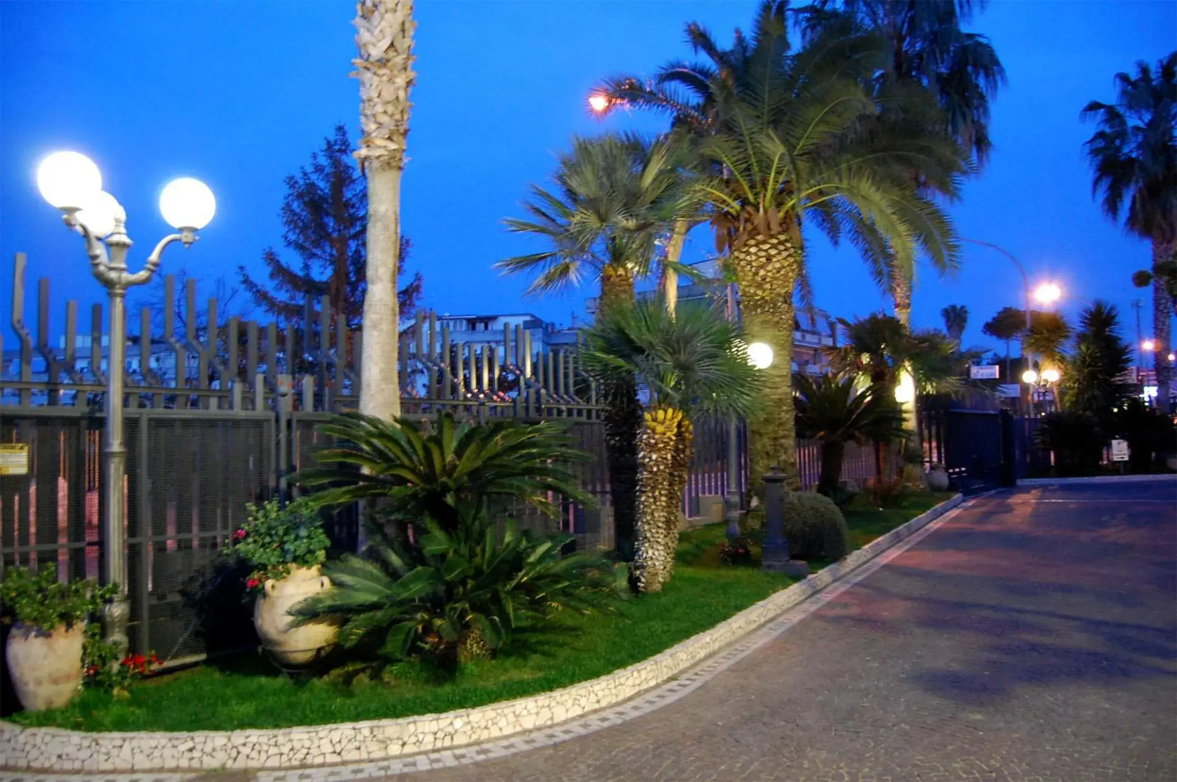 Garden view in Hotel Ristorante Donato Garden view in Hotel Ristorante Donato