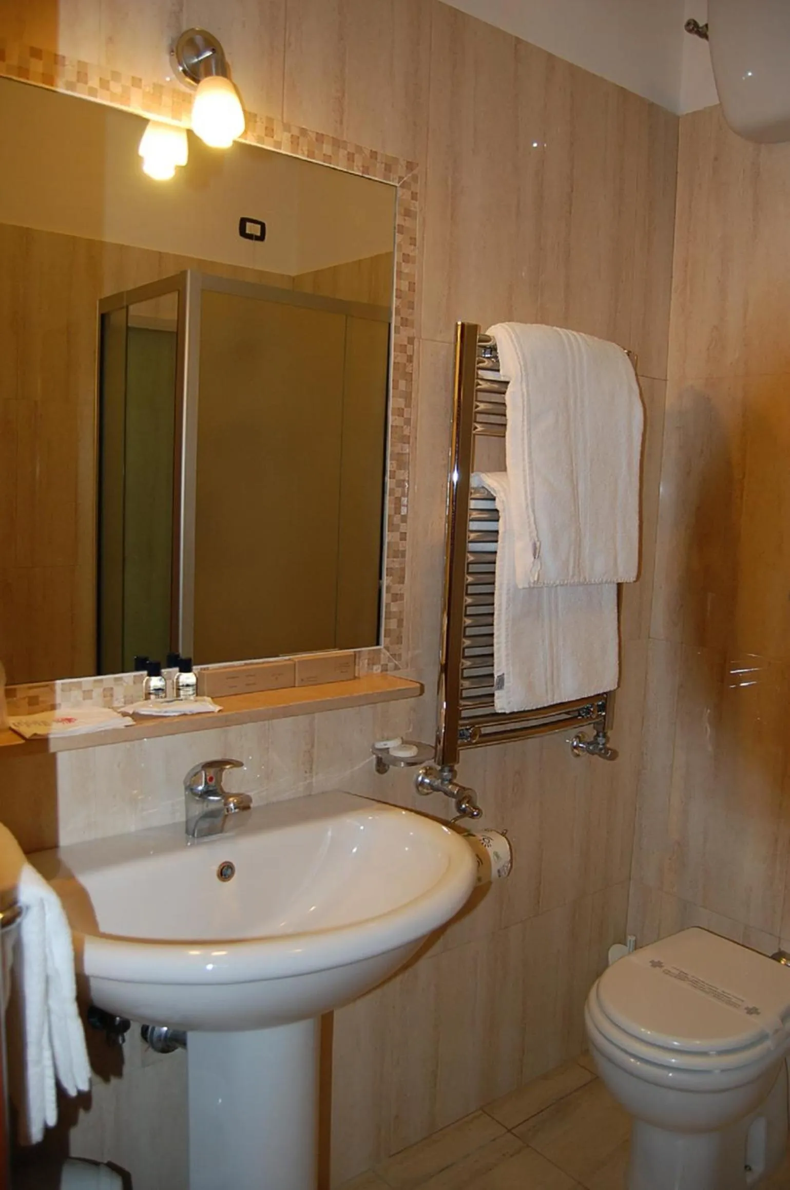 Bathroom in Hotel Ristorante Donato