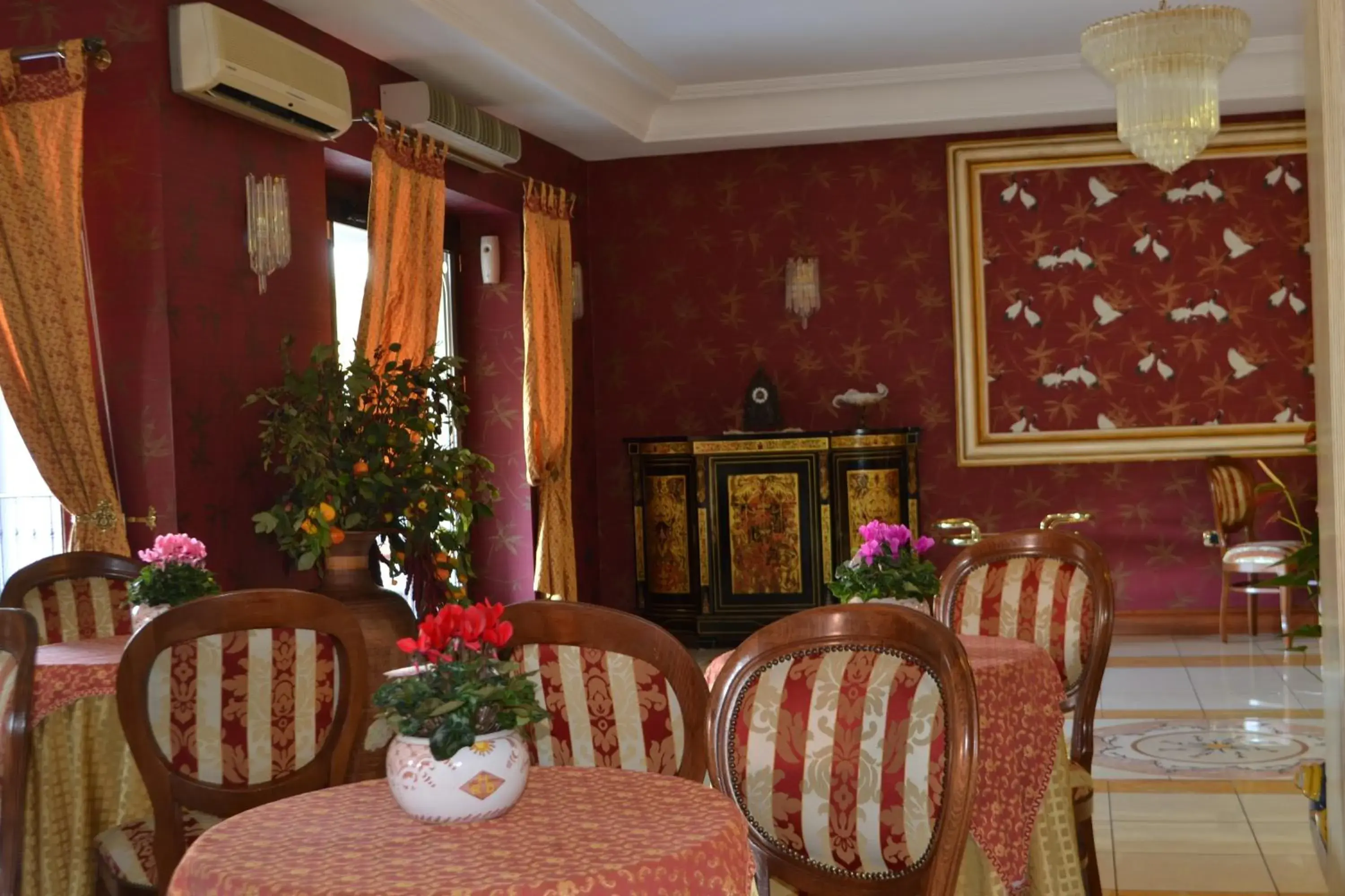 Lounge or bar in Hotel Ristorante Donato Lounge or bar in Hotel Ristorante Donato