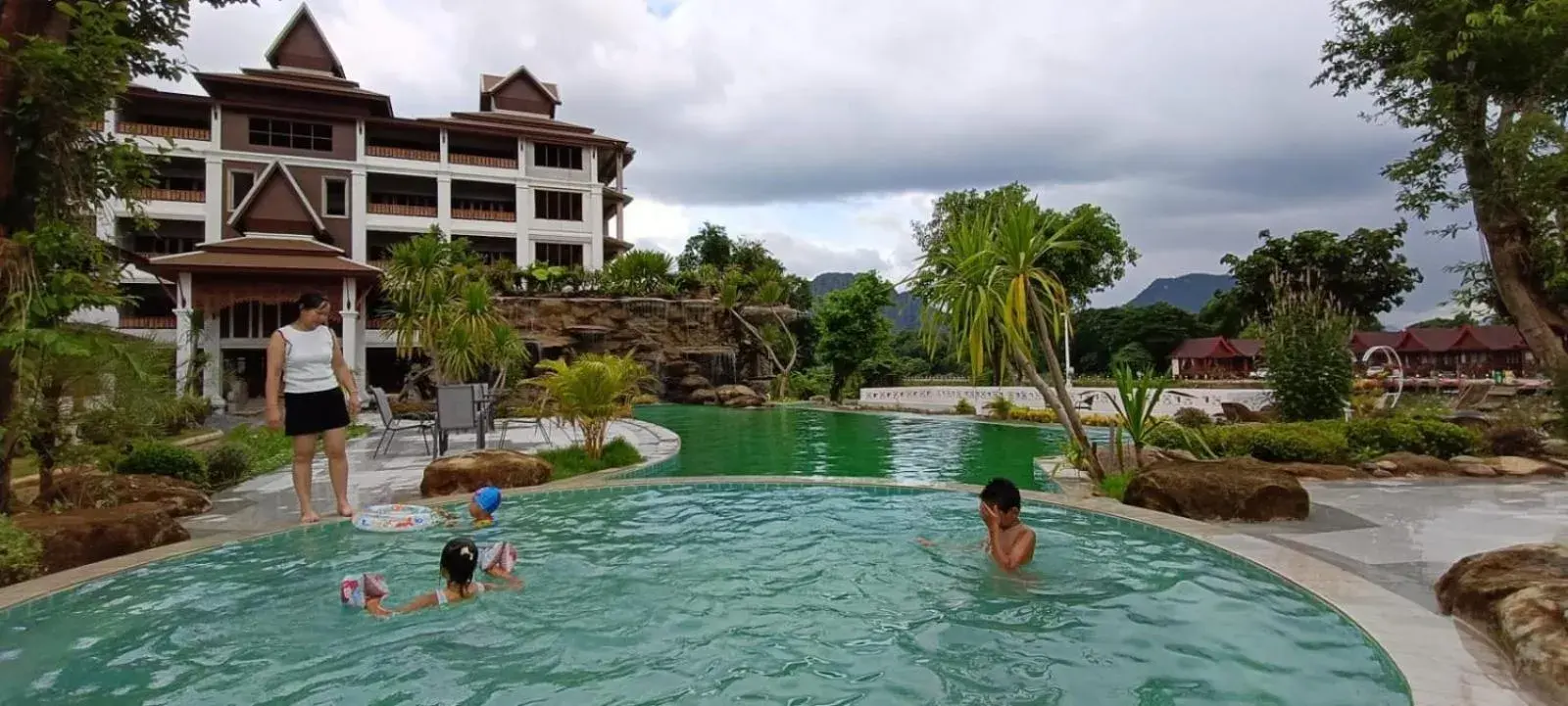 Swimming pool in Phubarn VimarnVangvieng Resort Swimming pool in Phubarn VimarnVangvieng Resort