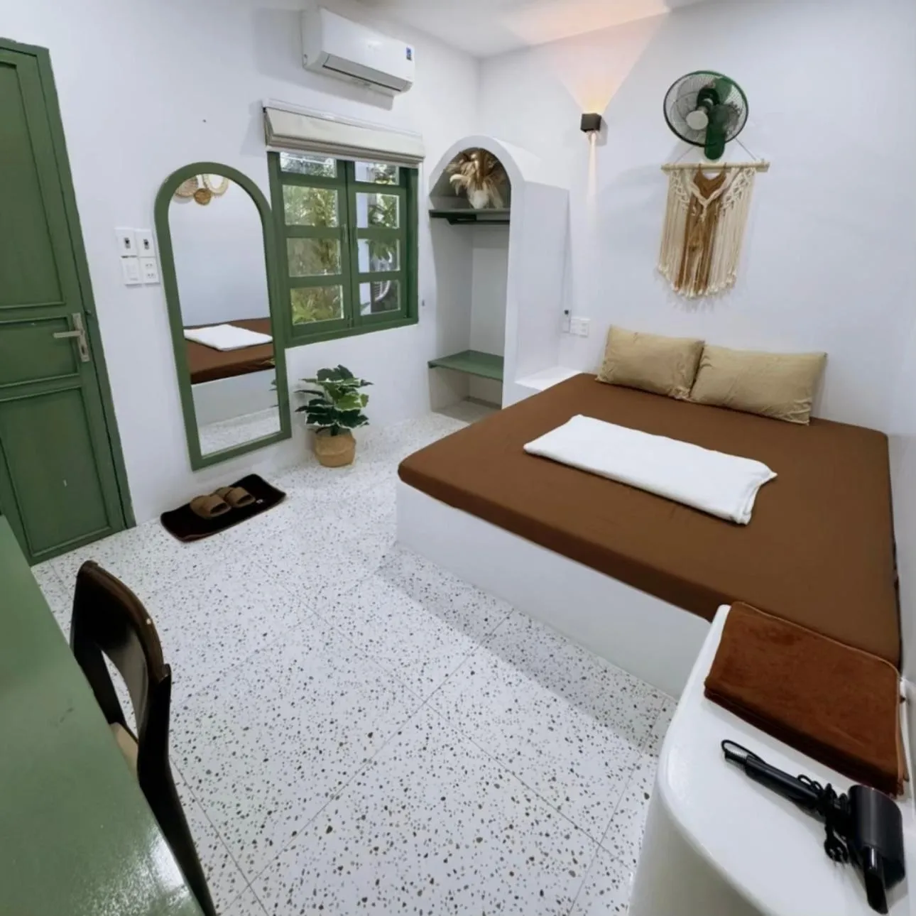 Bed in A House - homestay Mui Ne