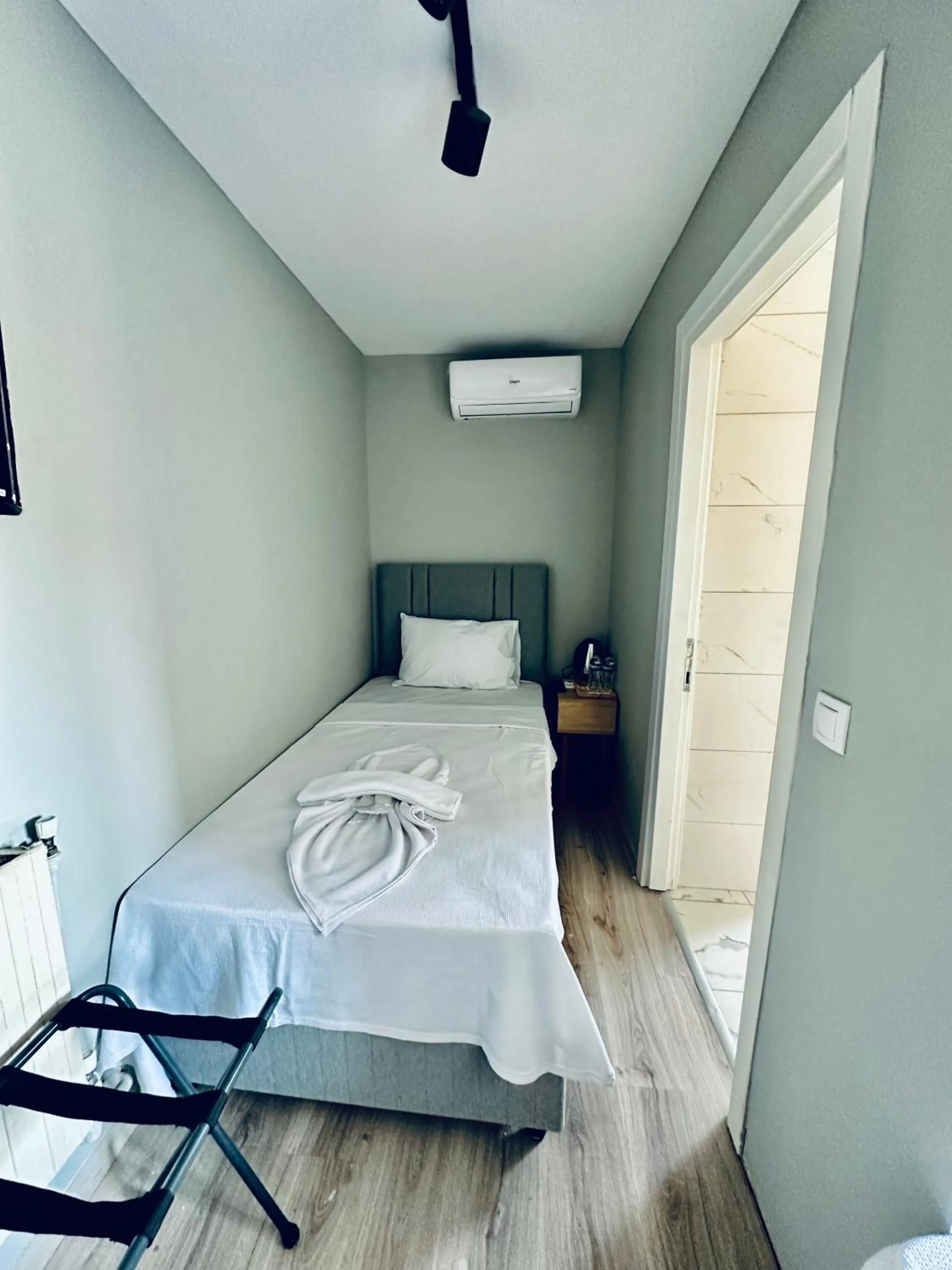 Bed in The Hera Gold Hotel