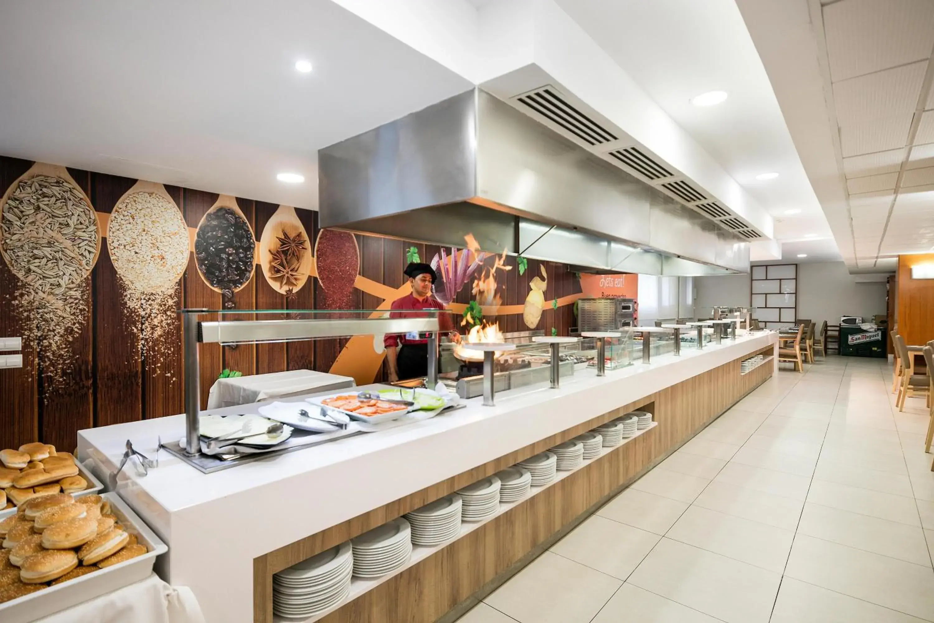 Restaurant/places to eat in Hotel Best Oasis Park Restaurant/places to eat in Hotel Best Oasis Park