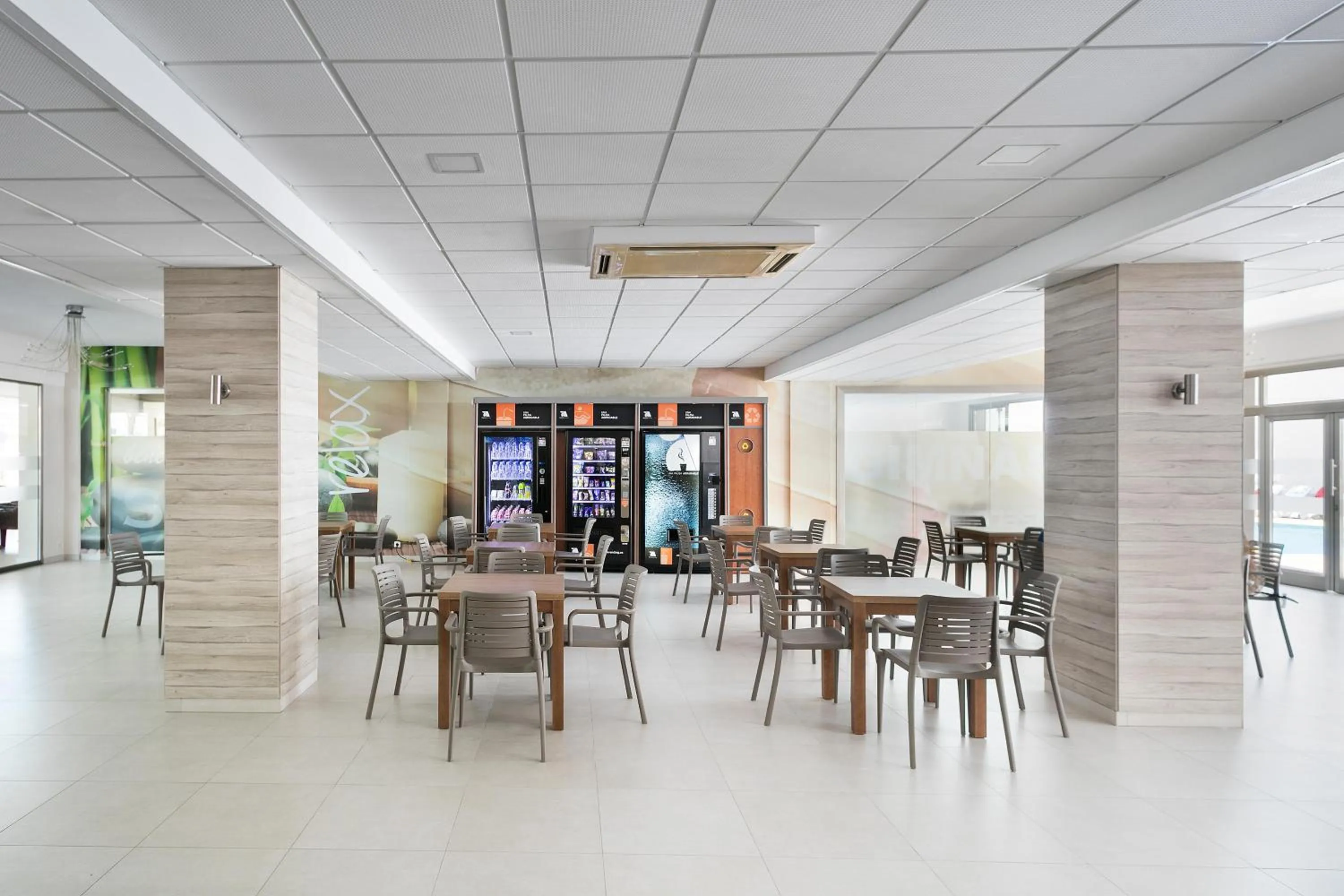 Lounge or bar in Hotel Best Oasis Park