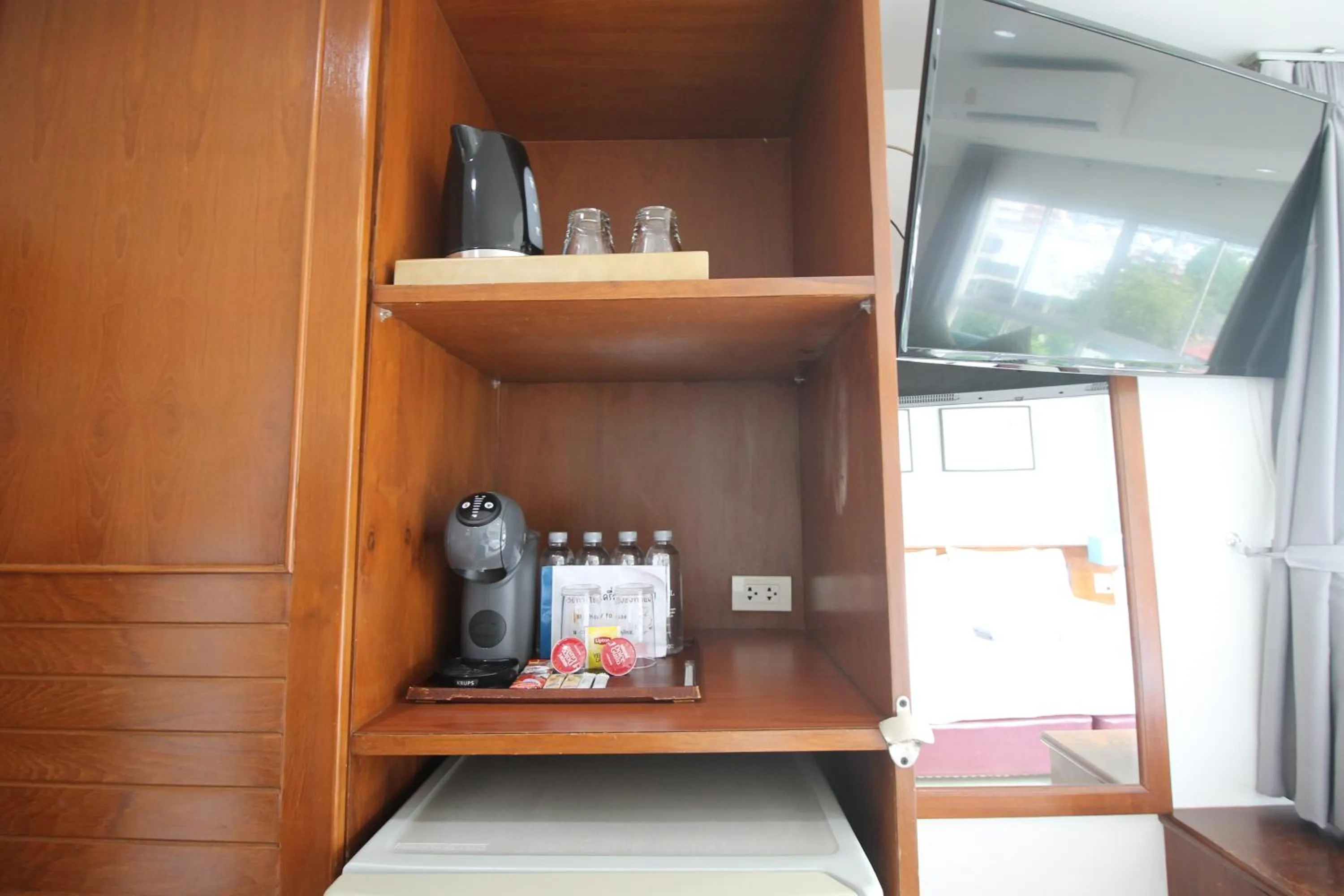 Coffee/tea facilities in KP Seaview Jomtien