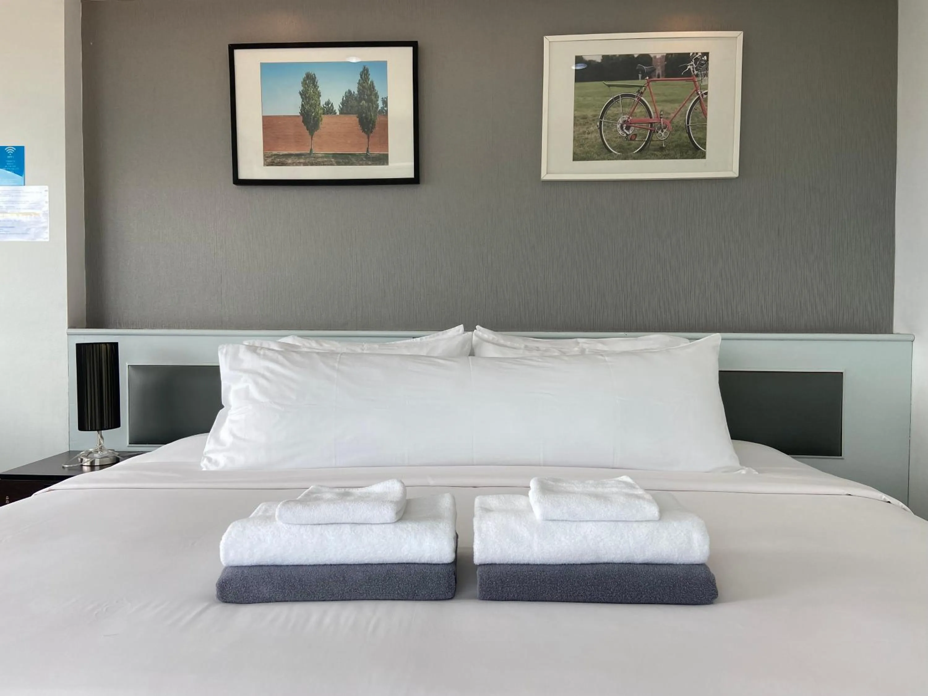 Bed in KP Seaview Jomtien