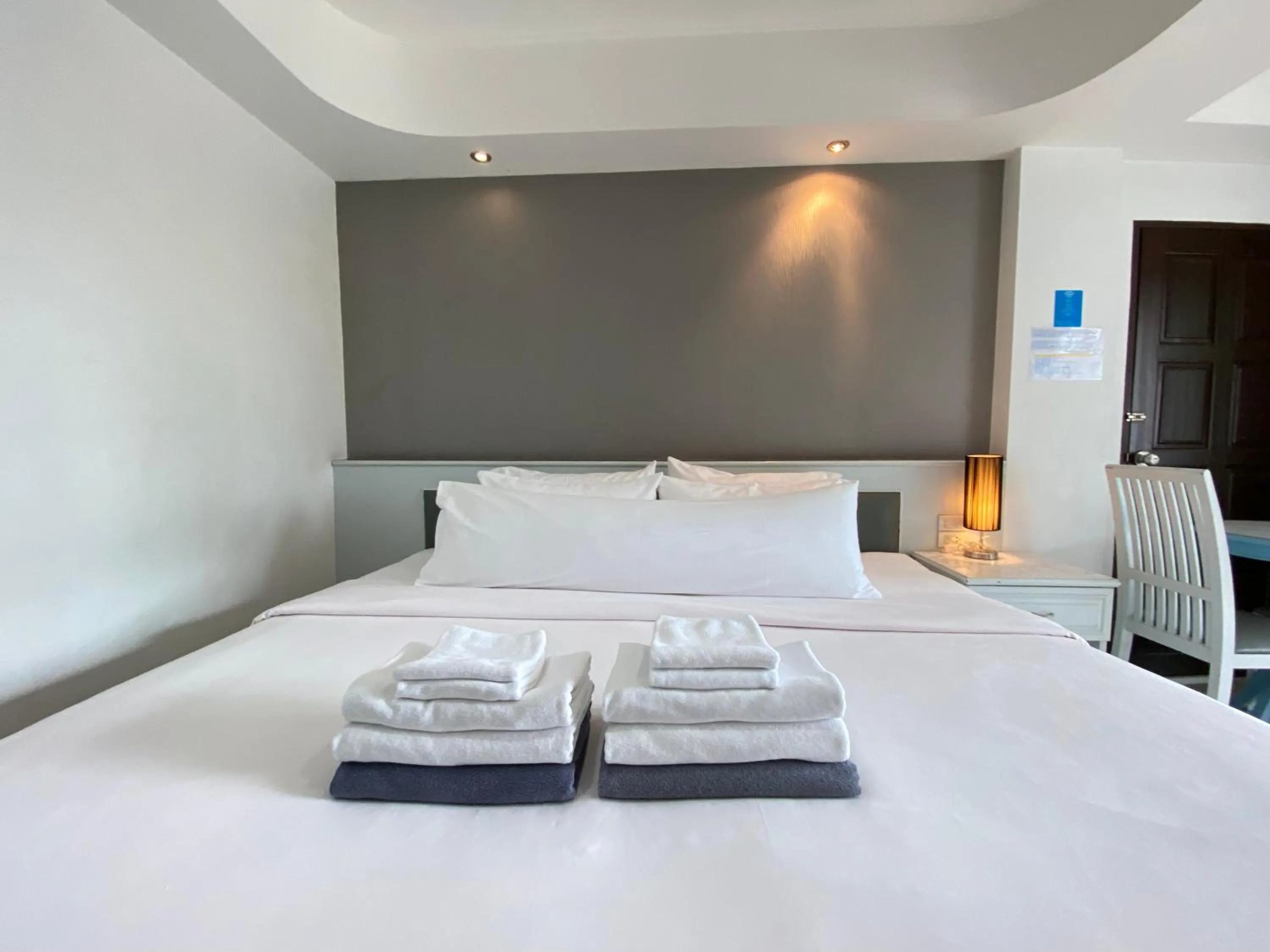 Bedroom, Bed in KP Seaview Jomtien