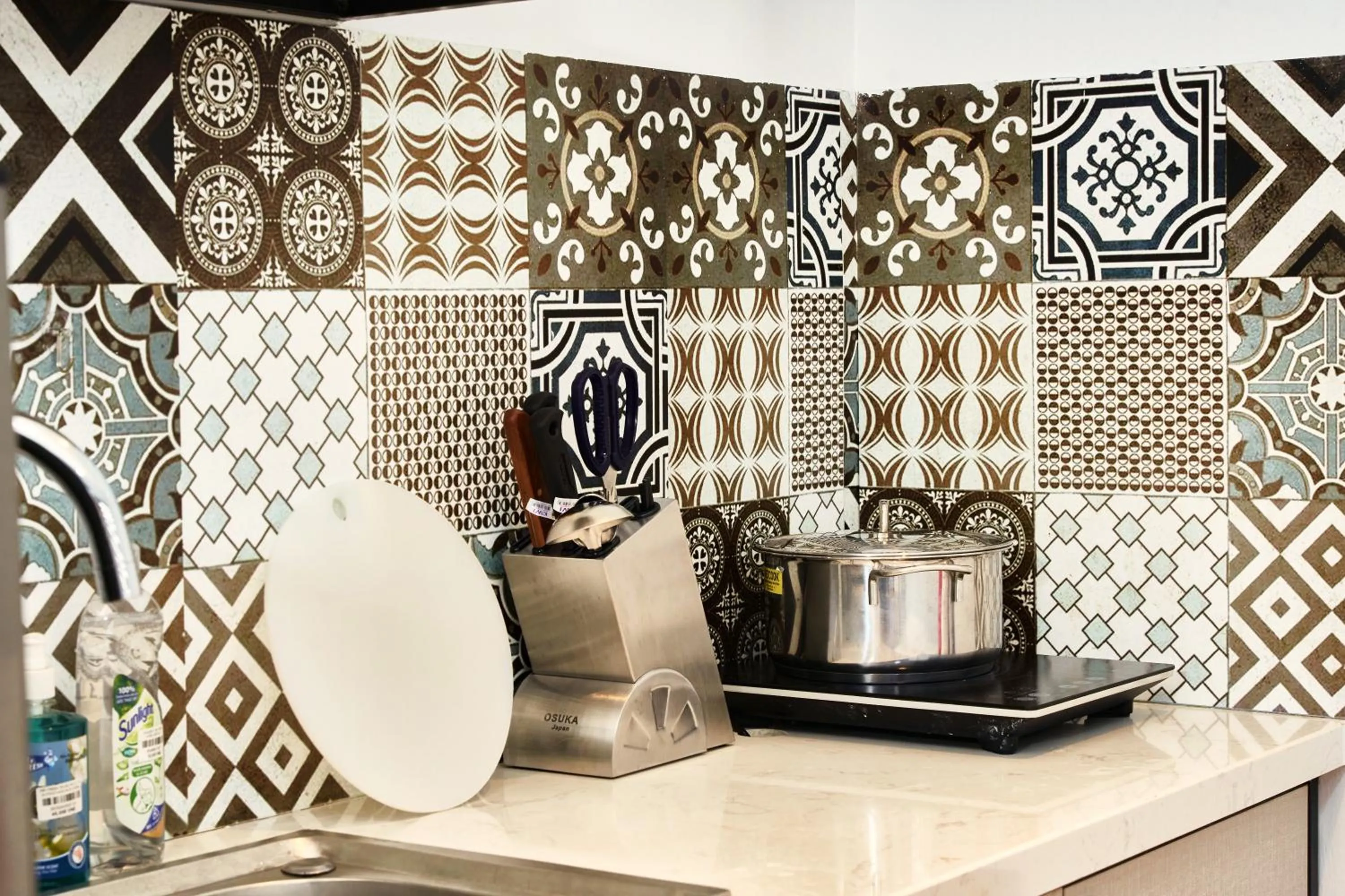 Kitchen or kitchenette in Eco Nest Hotel & Apartment