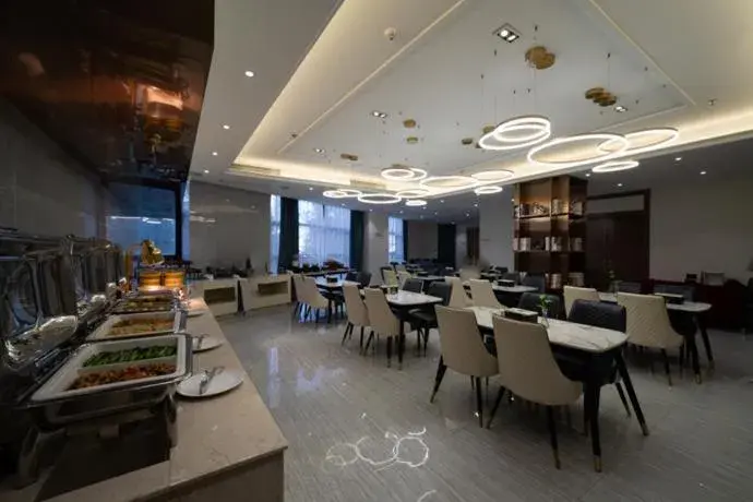 Restaurant/places to eat in Poltton International Apartment Zhongshan Xiaolan Taifeng Branch Restaurant/places to eat in Poltton International Apartment Zhongshan Xiaolan Taifeng Branch