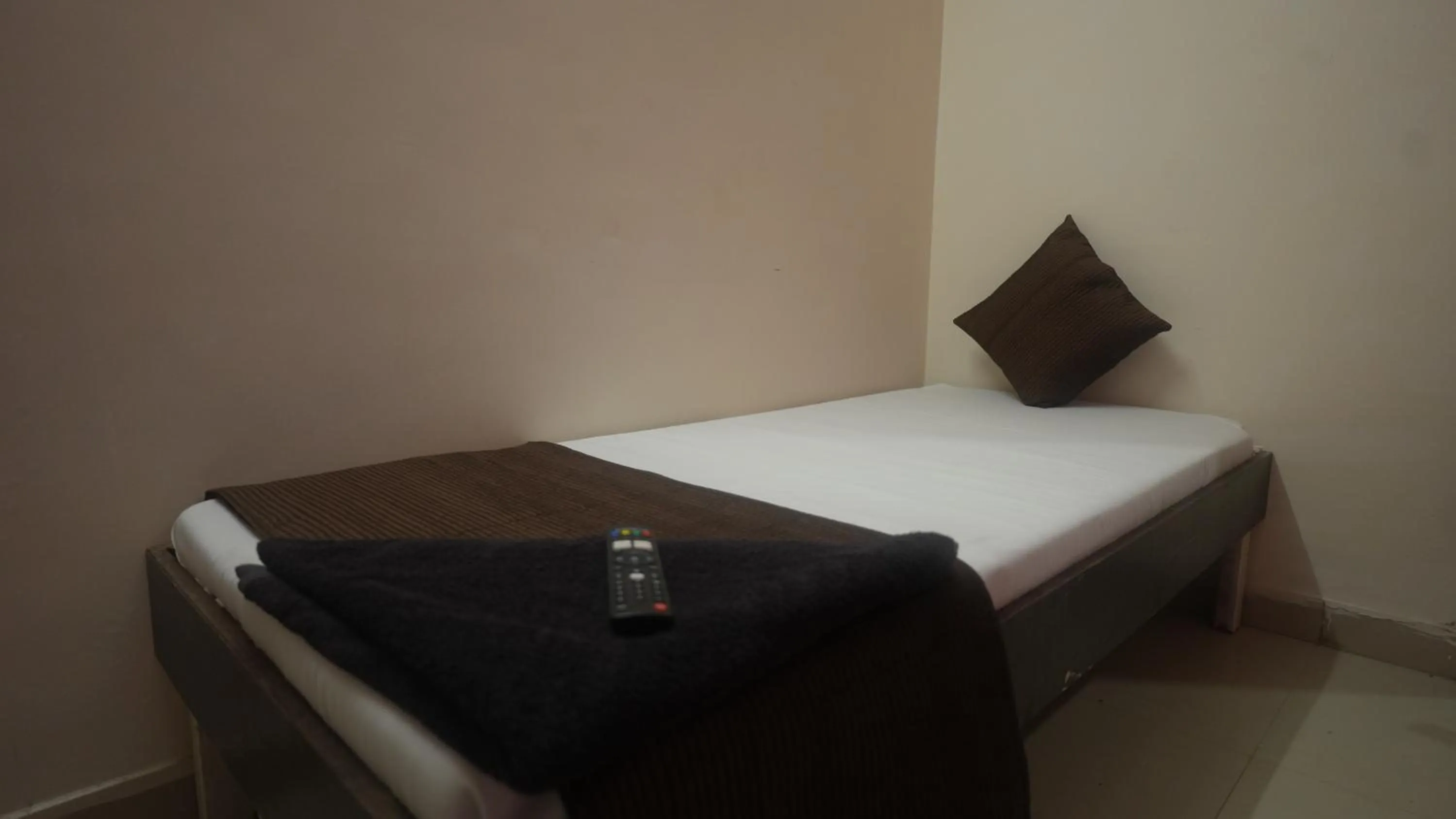 Bed in Hotel Mahakal Avantika Palace