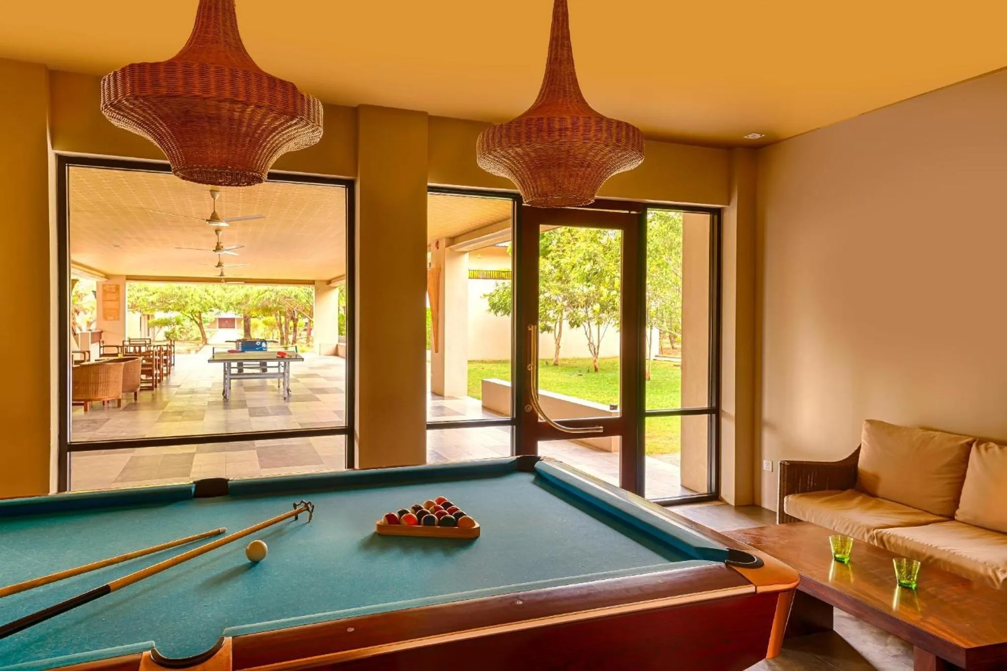 Billiard in Sunrise Pasikuda