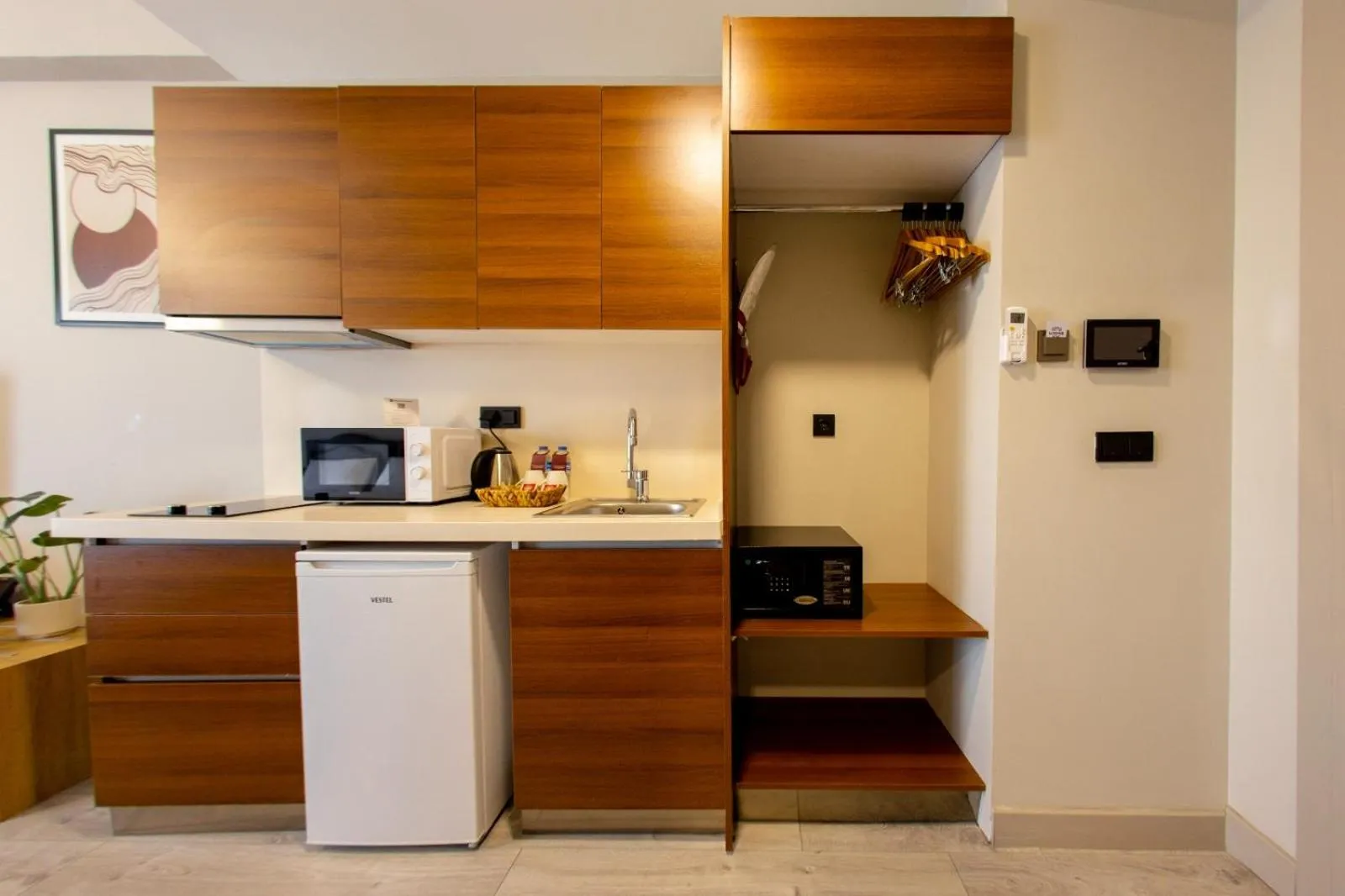 Photo of the whole room in Best Western Plus Hotel & Residences Istanbul