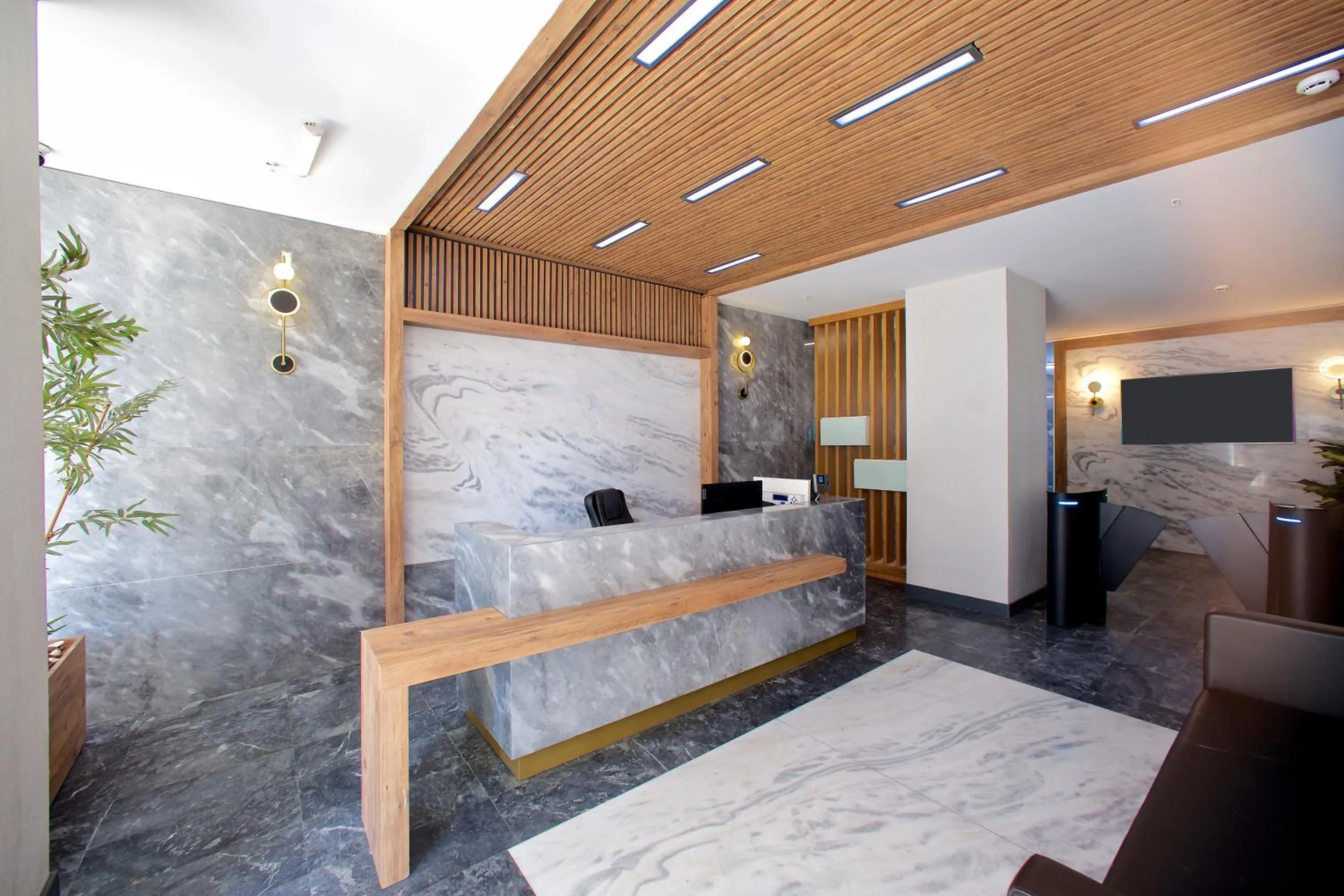 Lobby or reception in Best Western Plus Hotel & Residences Istanbul