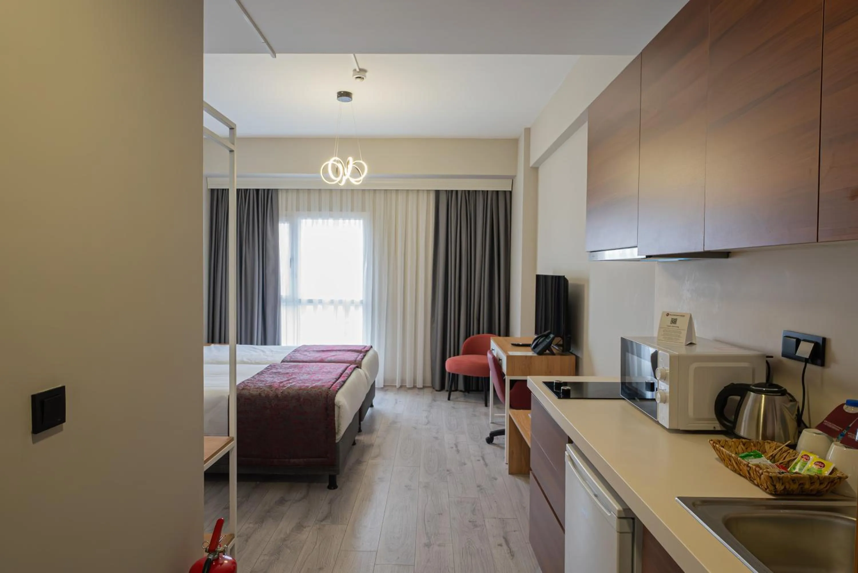 Photo of the whole room, Bed in Best Western Plus Hotel & Residences Istanbul