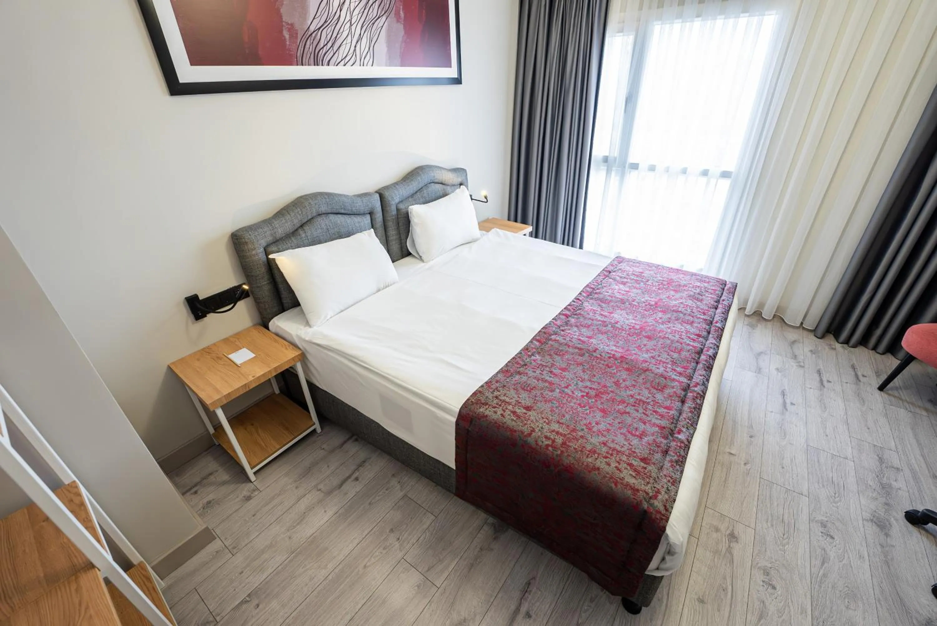 Photo of the whole room, Bed in Best Western Plus Hotel & Residences Istanbul