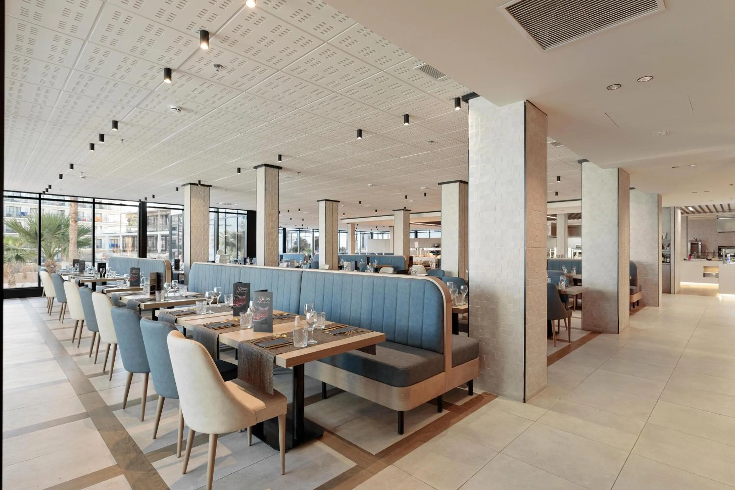 Restaurant/places to eat in Hotel Best Triton