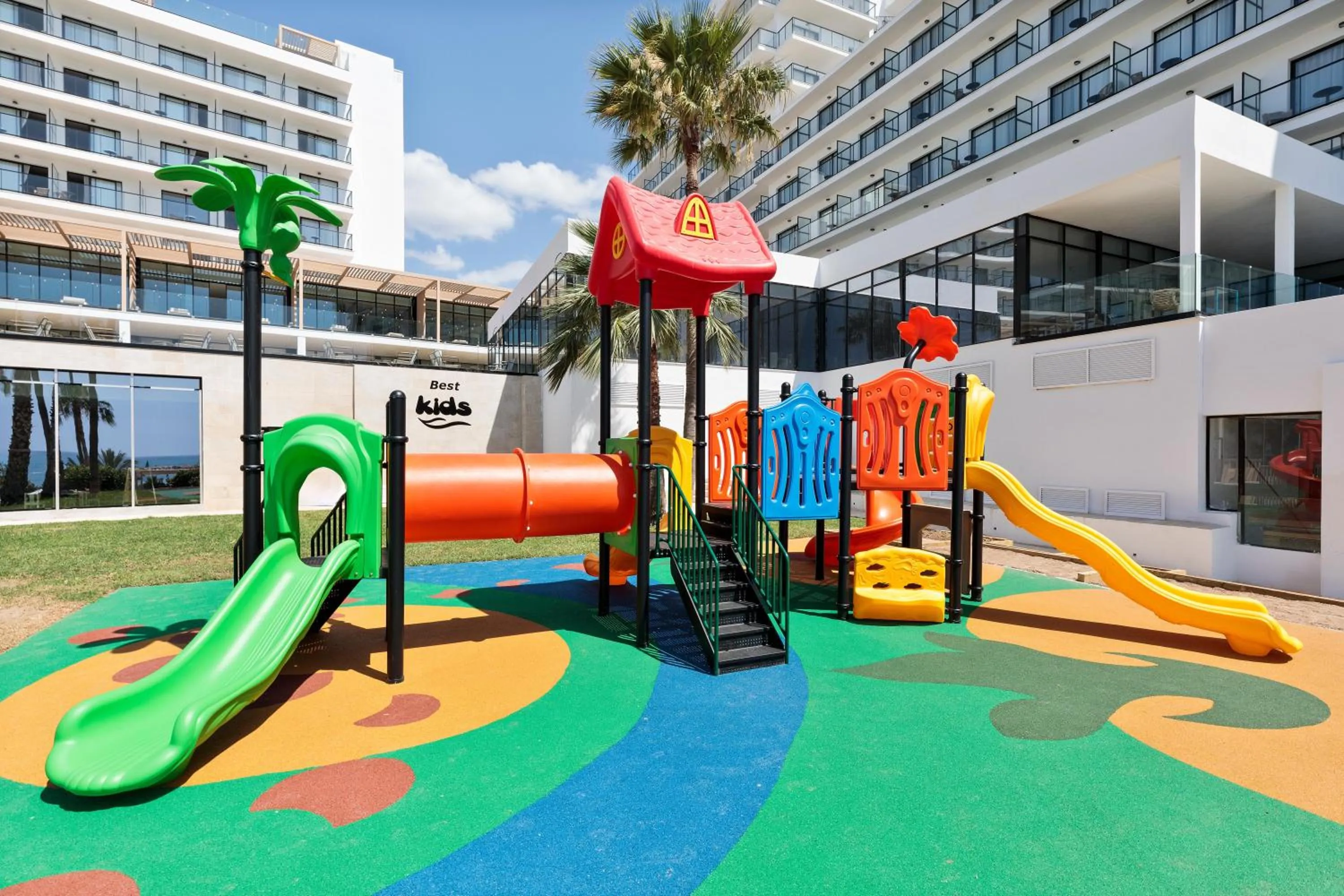 children in Hotel Best Triton