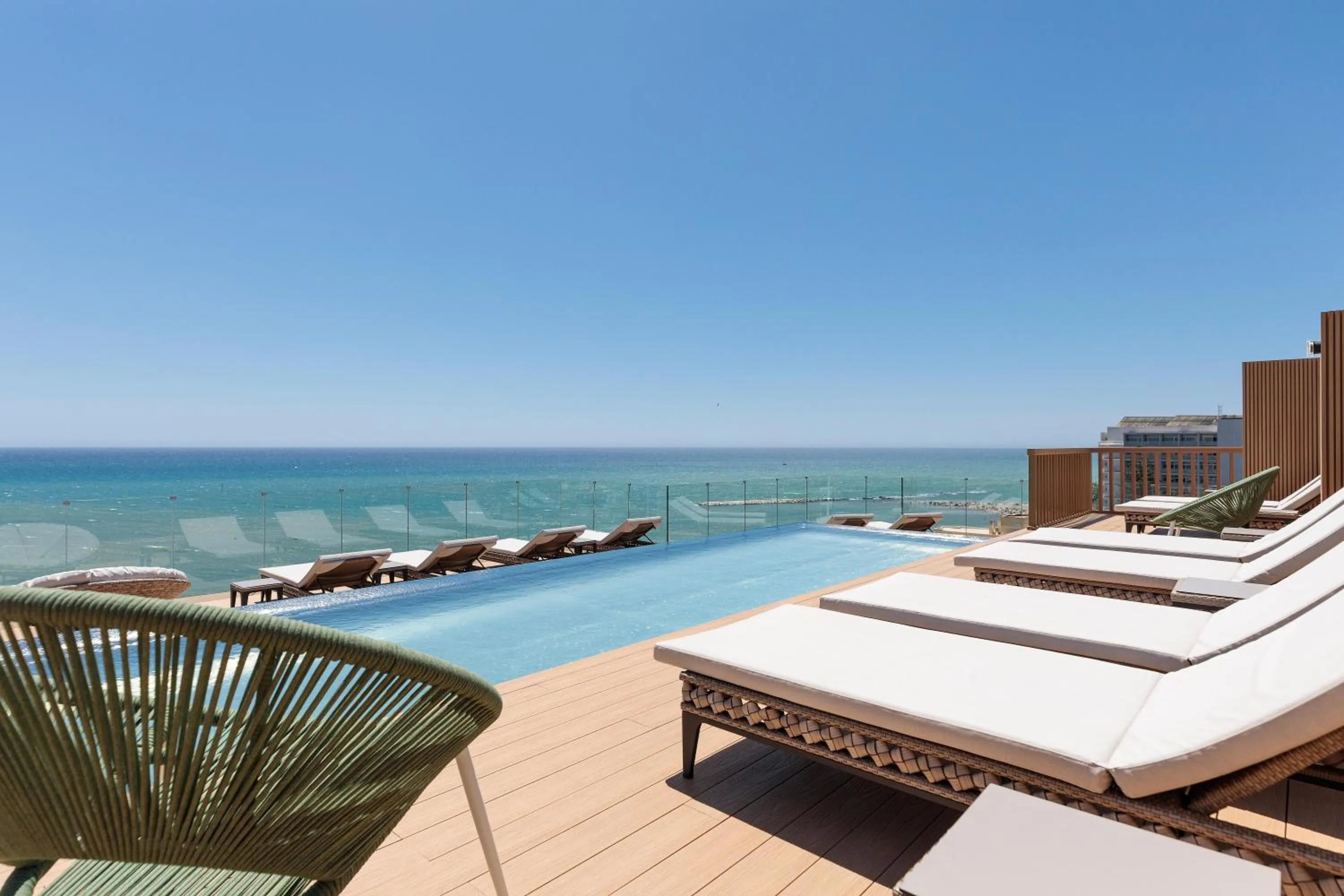 Photo of the whole room in Hotel Best Triton