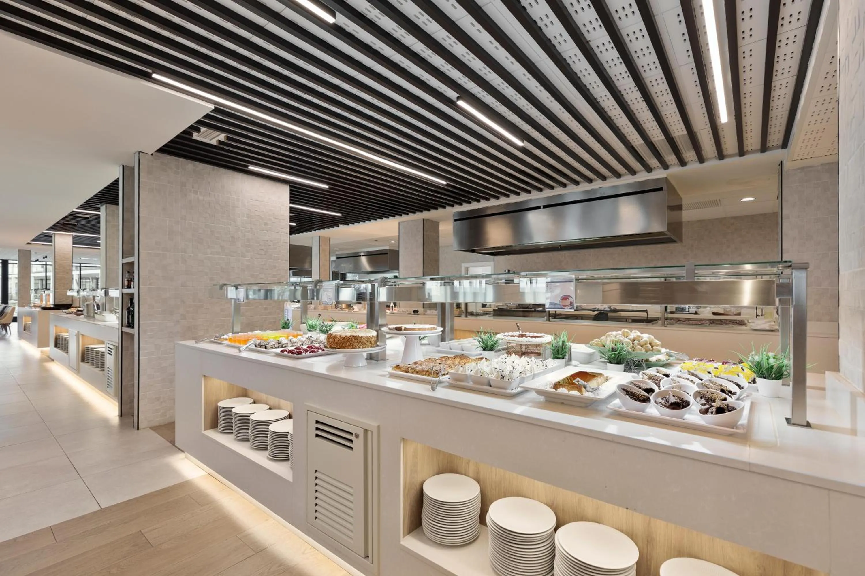 Restaurant/places to eat in Hotel Best Triton