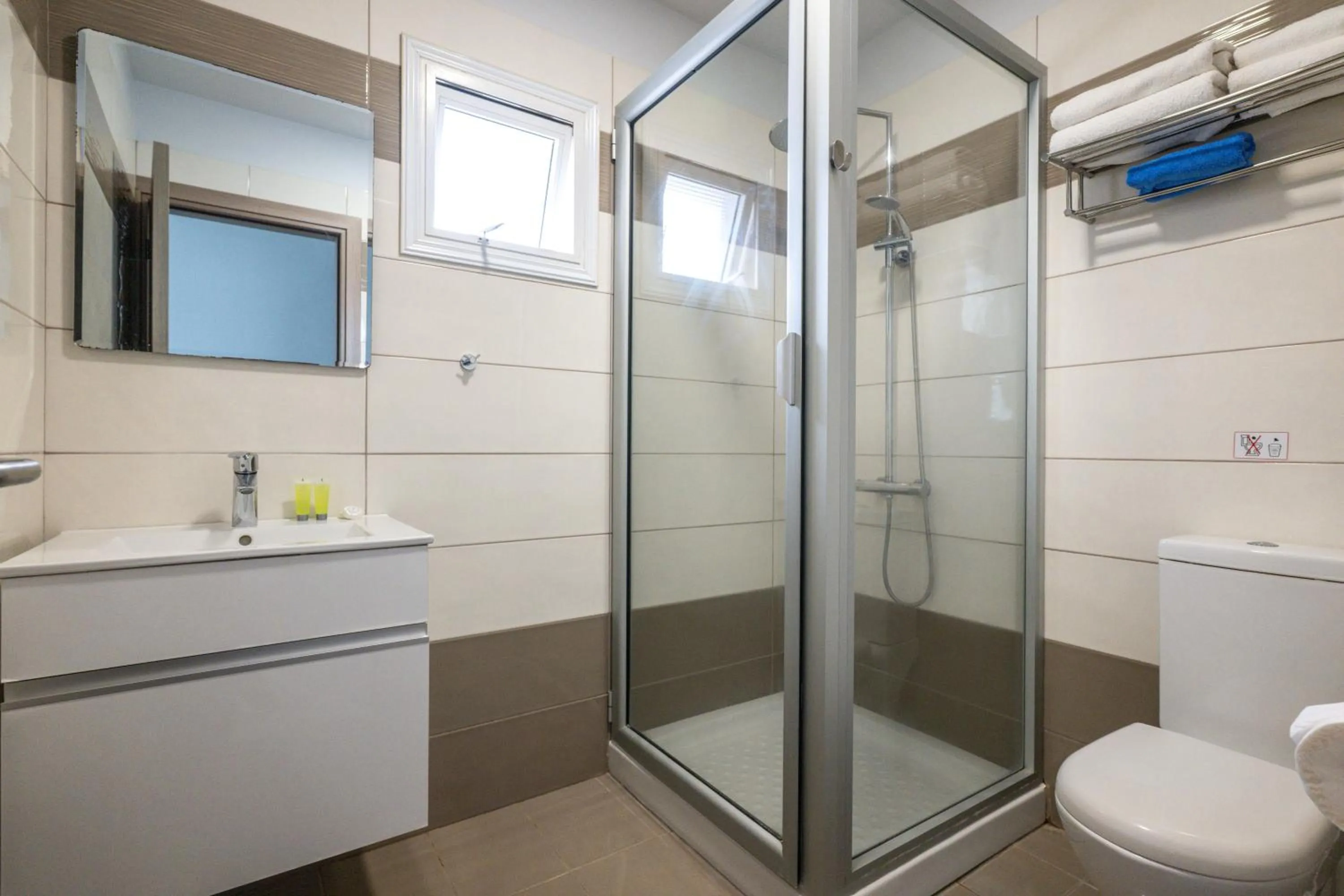 Bathroom in Bellini Hotel