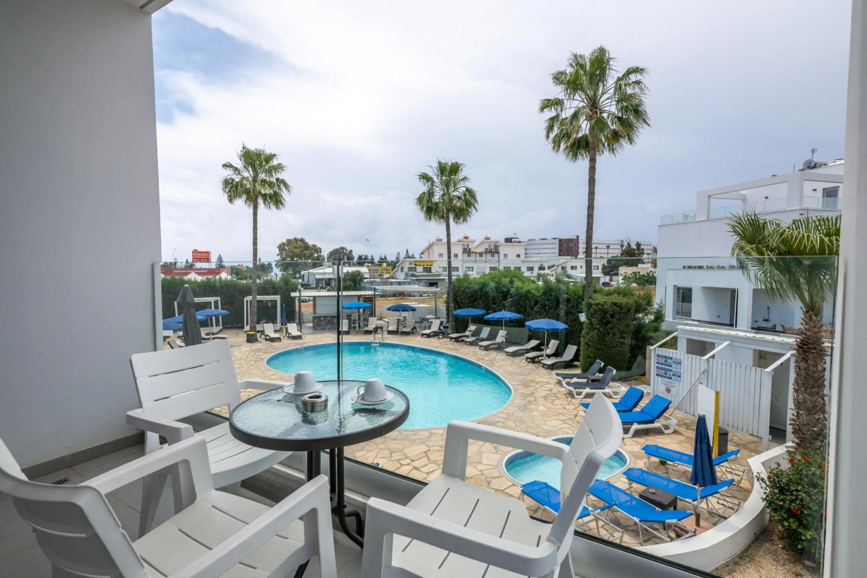 Balcony/Terrace in Bellini Hotel