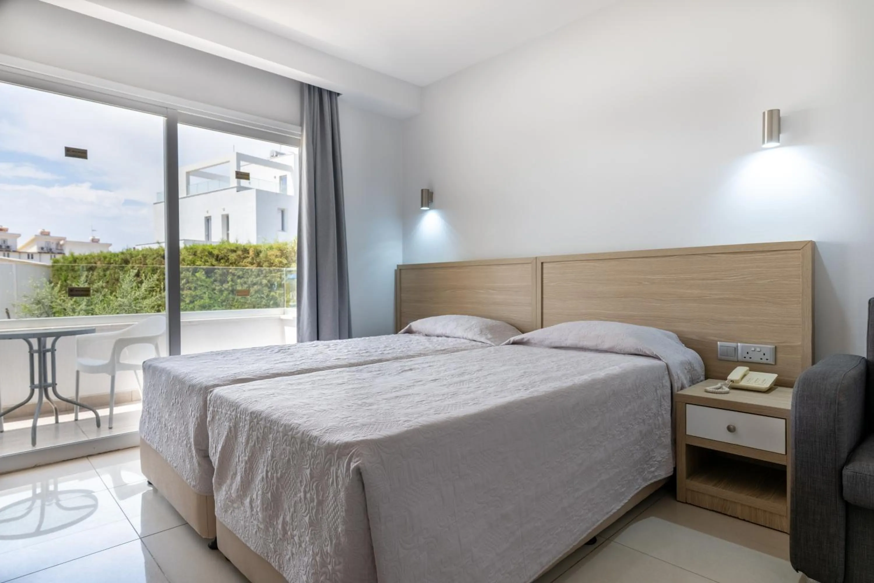 Bedroom, Bed in Bellini Hotel