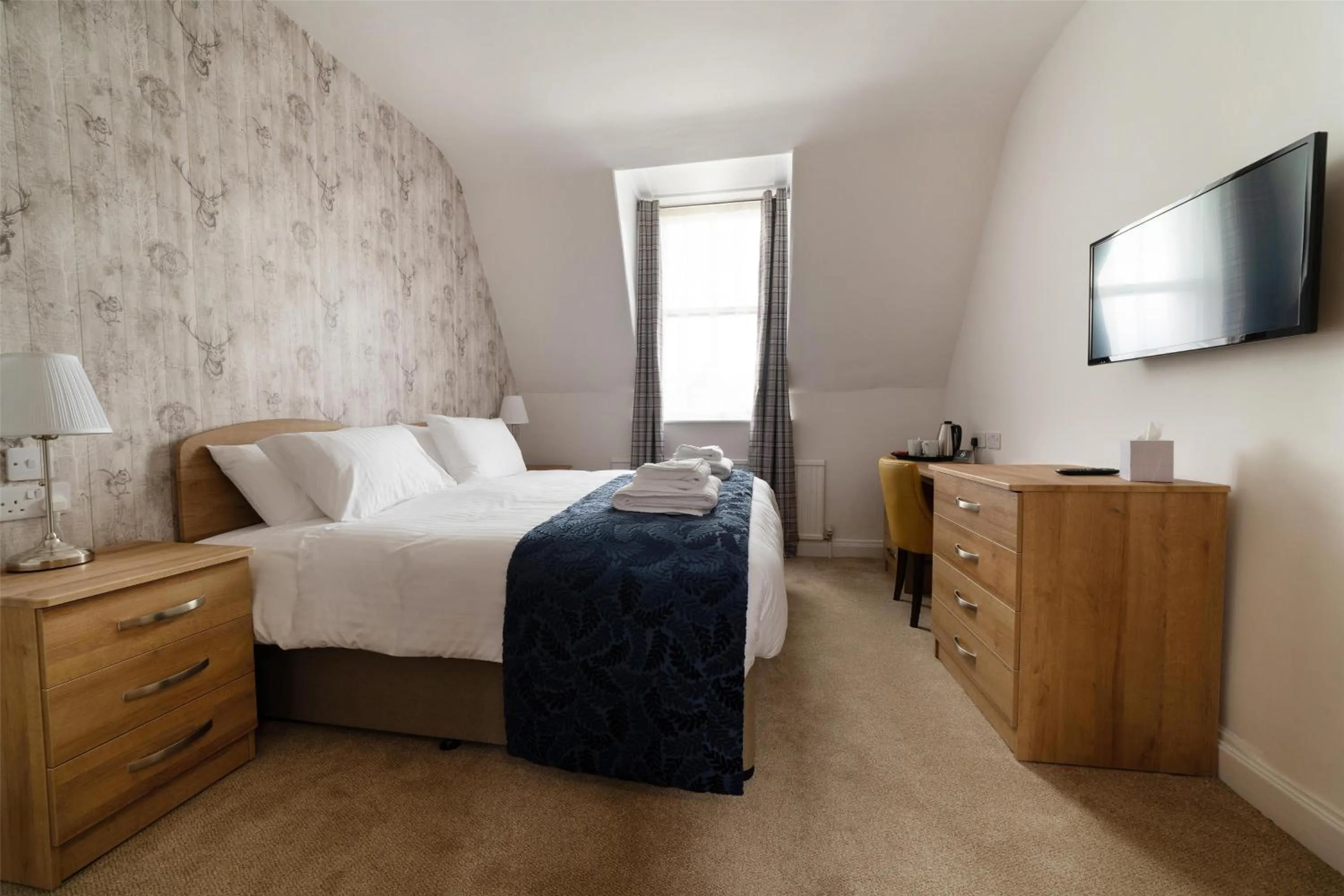 Bed in The Lakeland Kendal Hotel, Sure Hotel Collection by Best Western