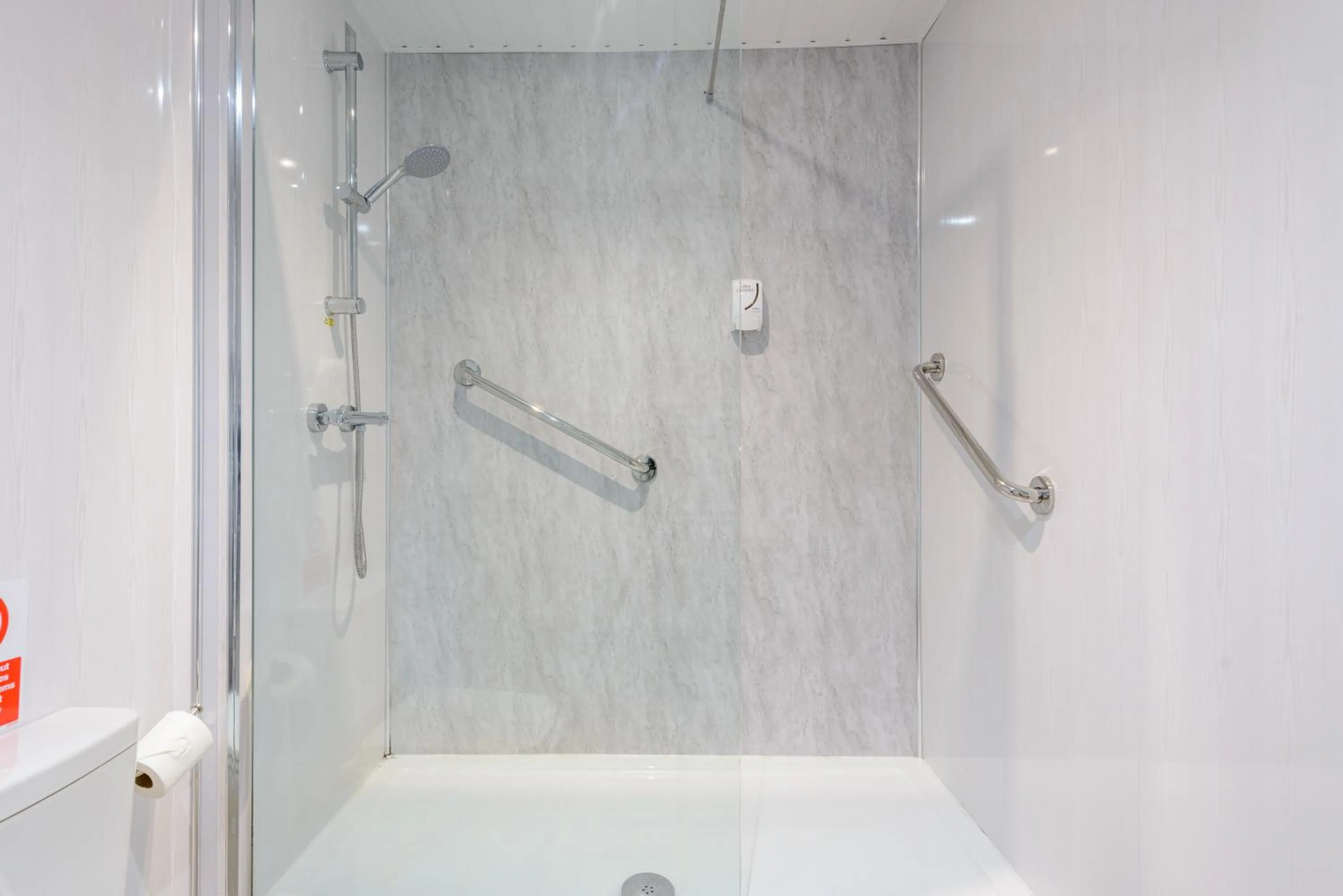 Shower in County Hotel