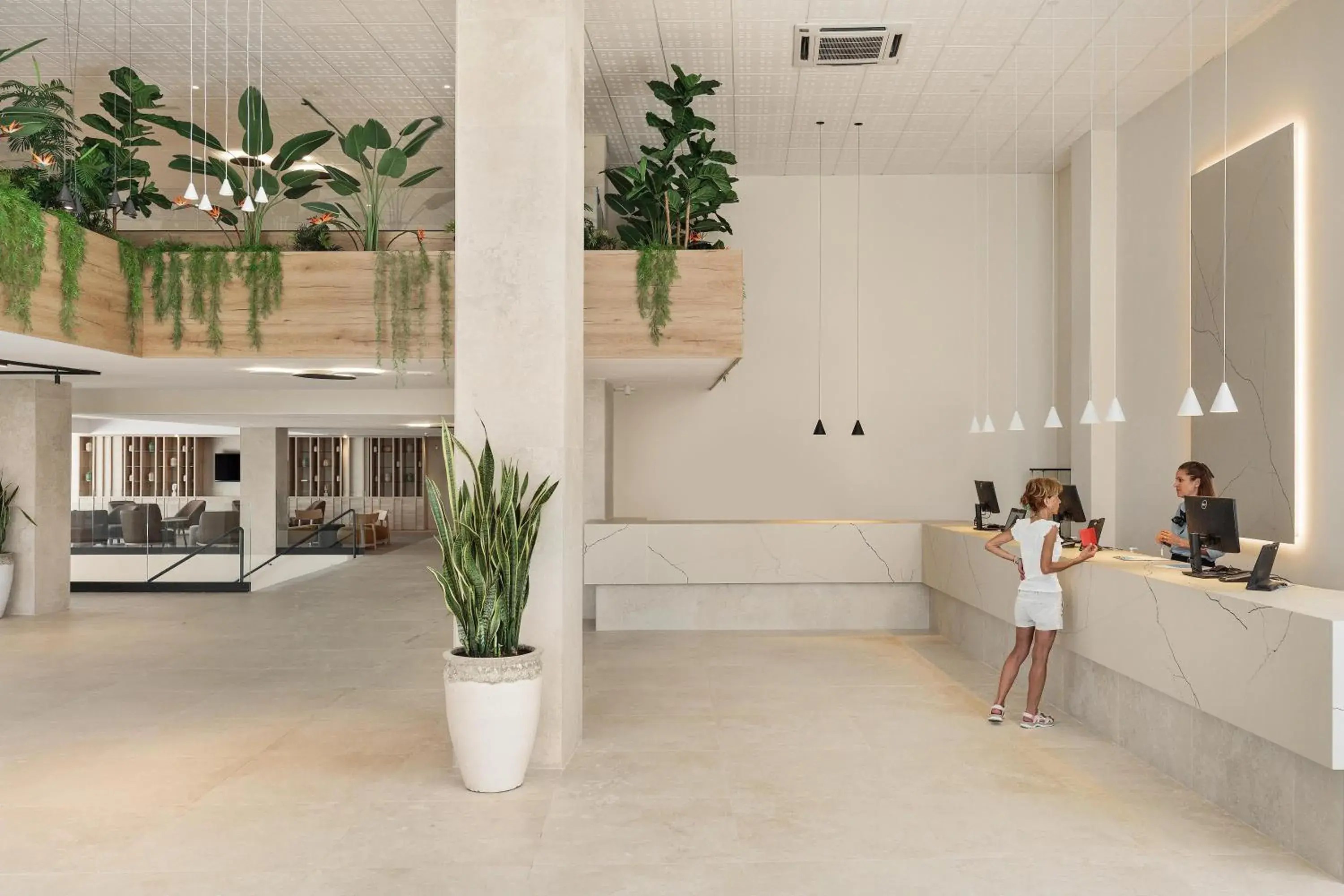 Lobby or reception in Hotel Best Oasis Tropical Lobby or reception in Hotel Best Oasis Tropical