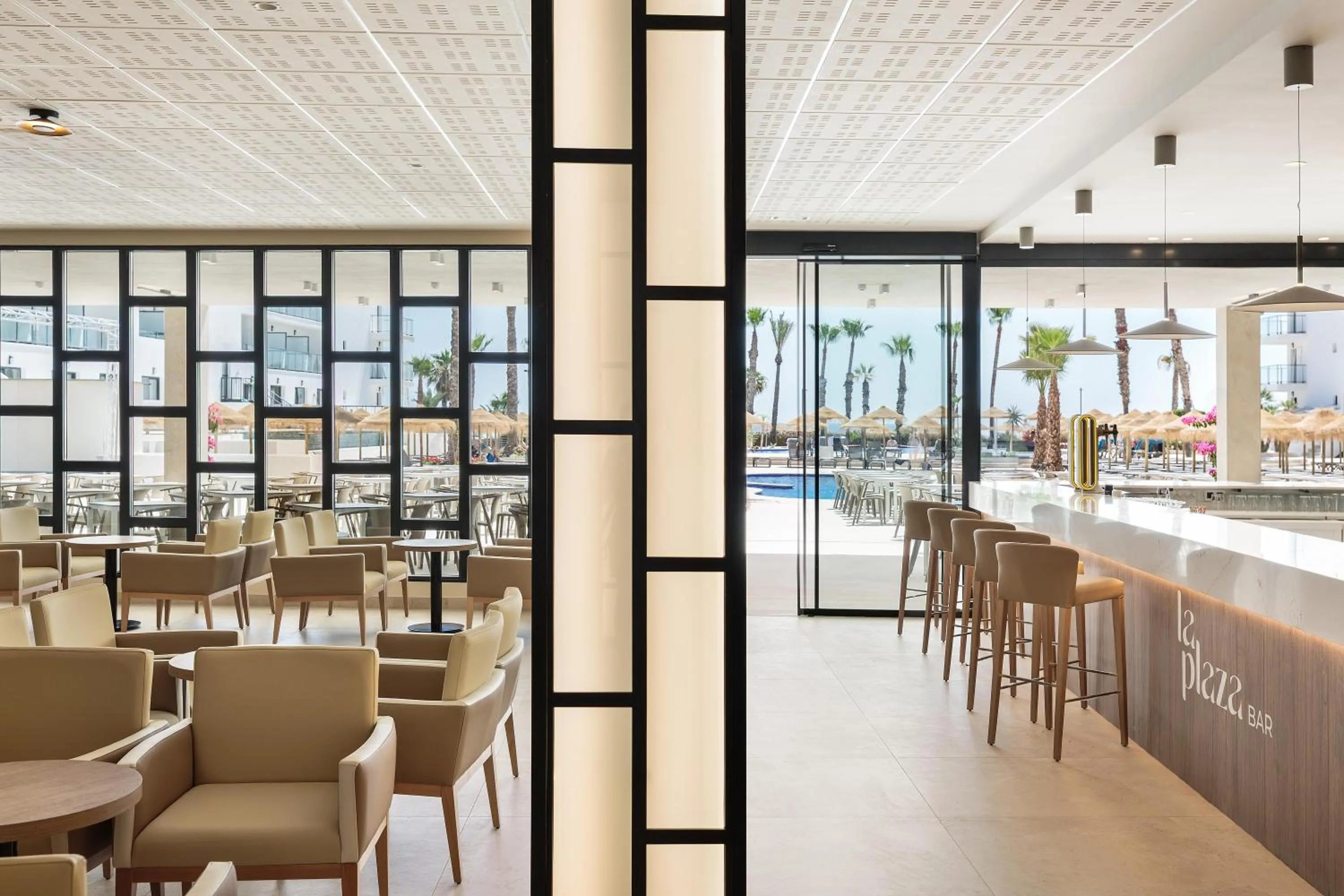 Lounge or bar in Hotel Best Oasis Tropical