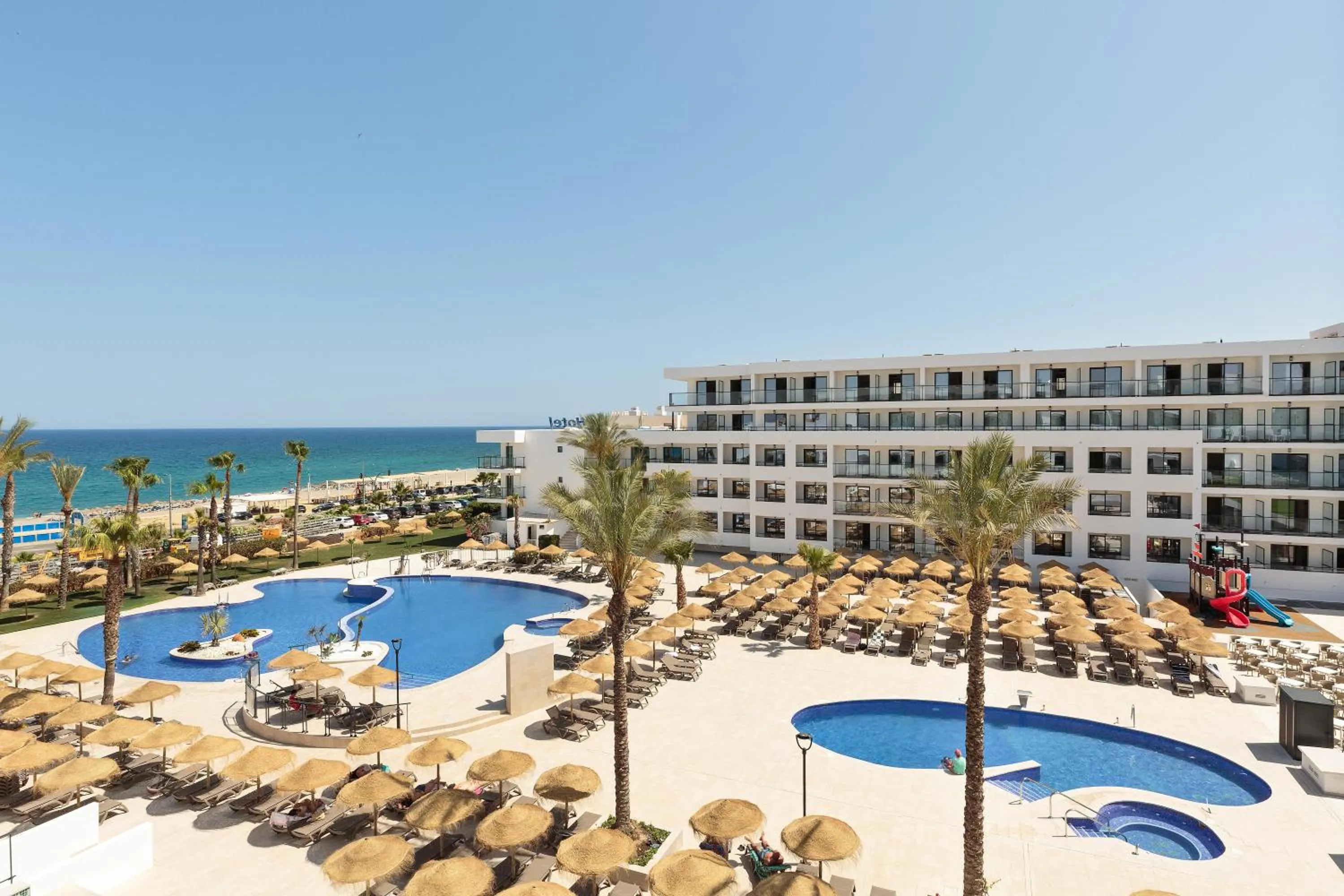 Swimming pool in Hotel Best Oasis Tropical
