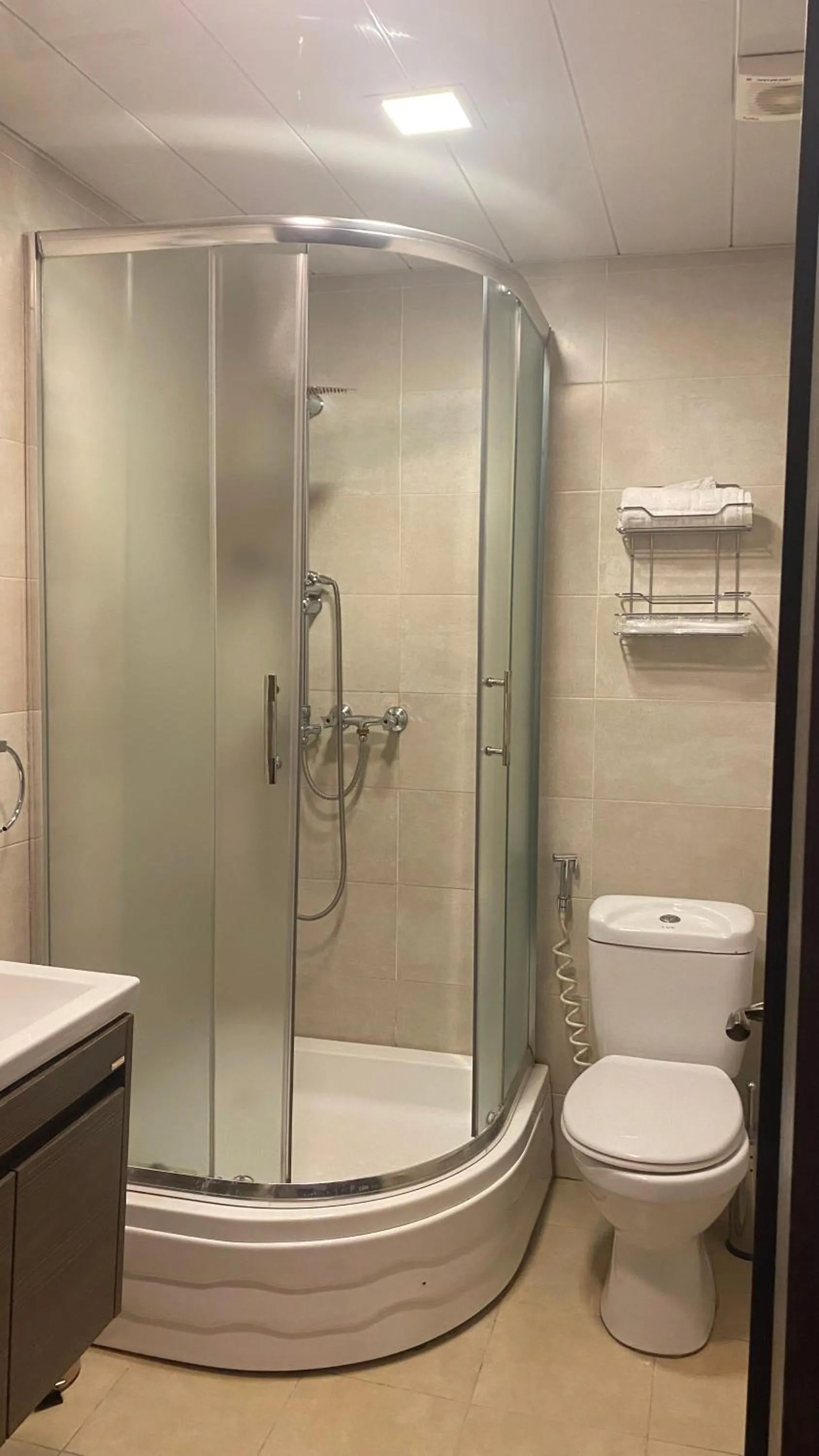 Shower in Hotel Old Rustaveli