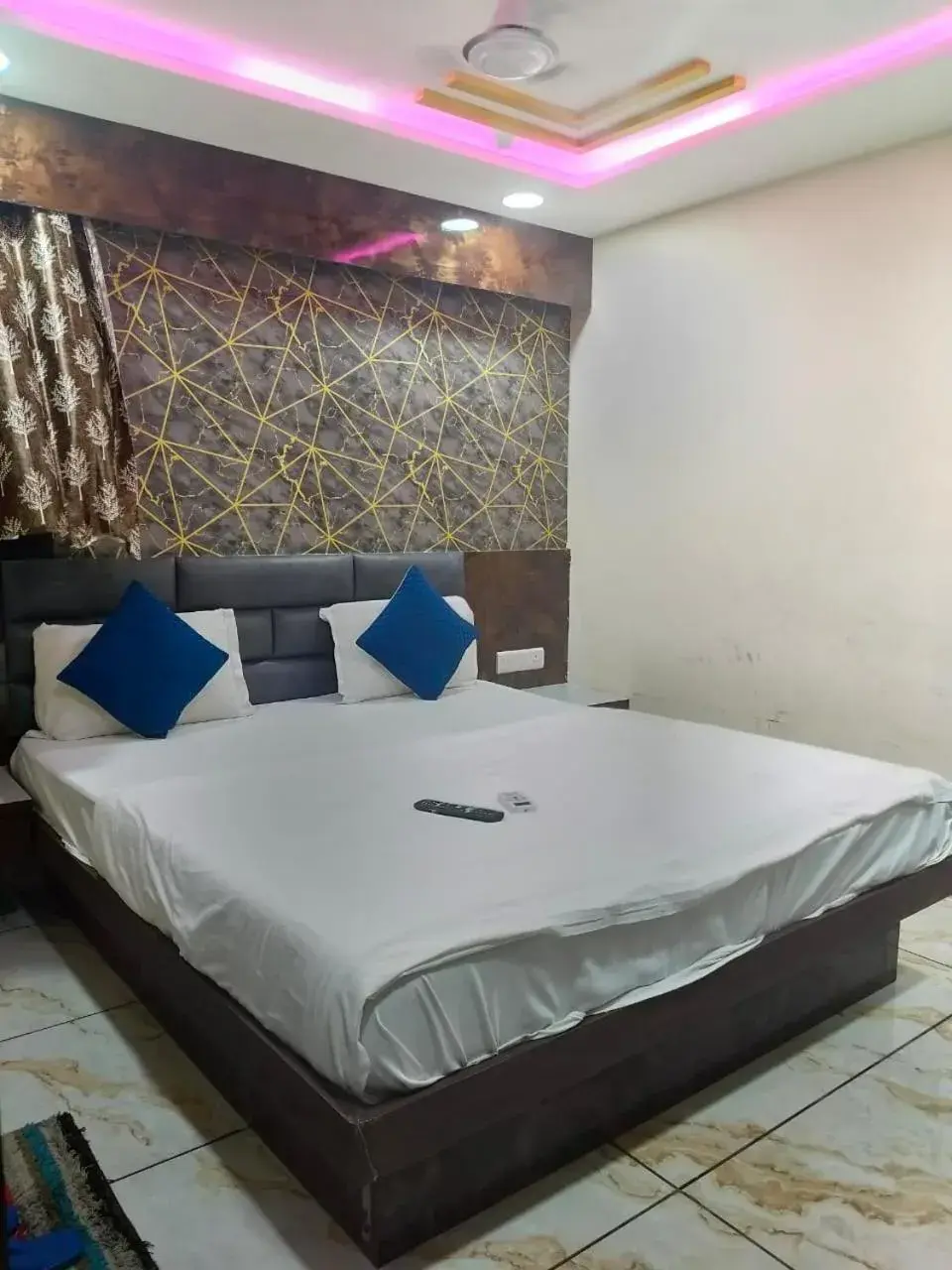 Bed in Hotel Raj Palace Bed in Hotel Raj Palace