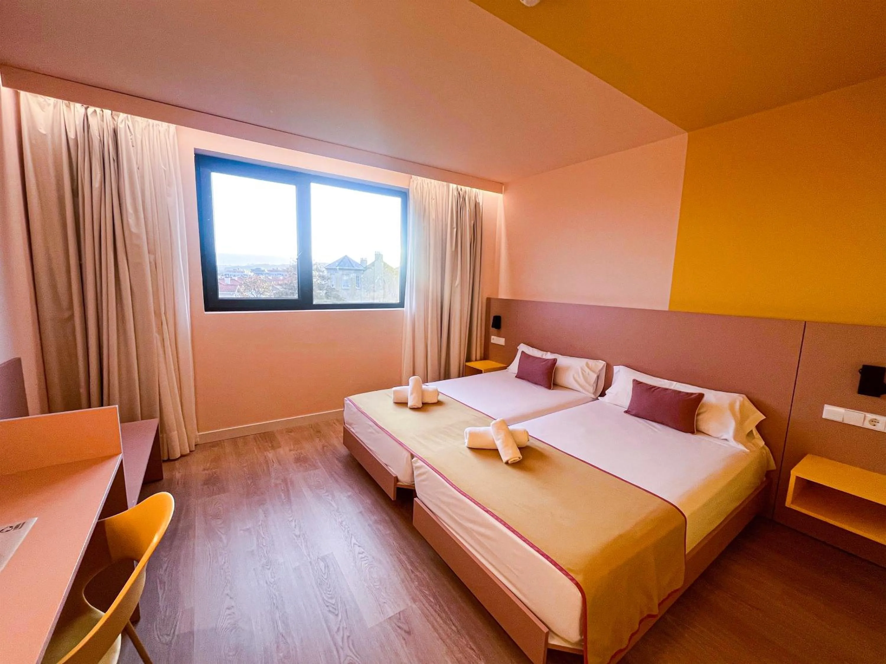 Bed in La marina sunset 3000