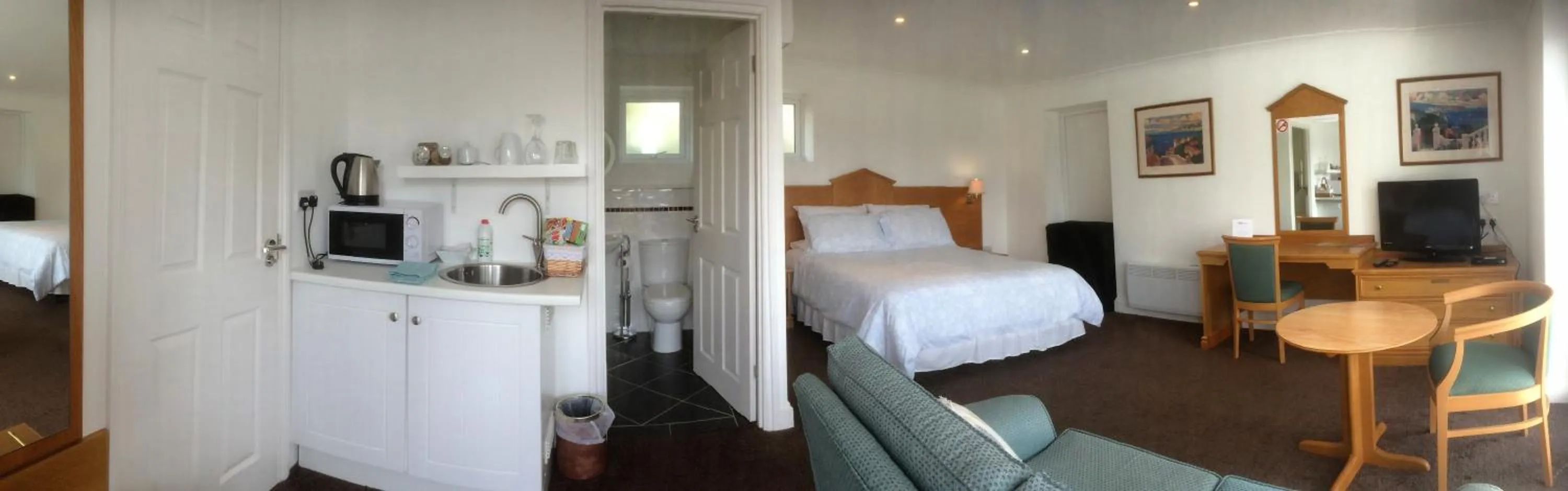 Property building, Bed in Annexe at Gosfield Lake