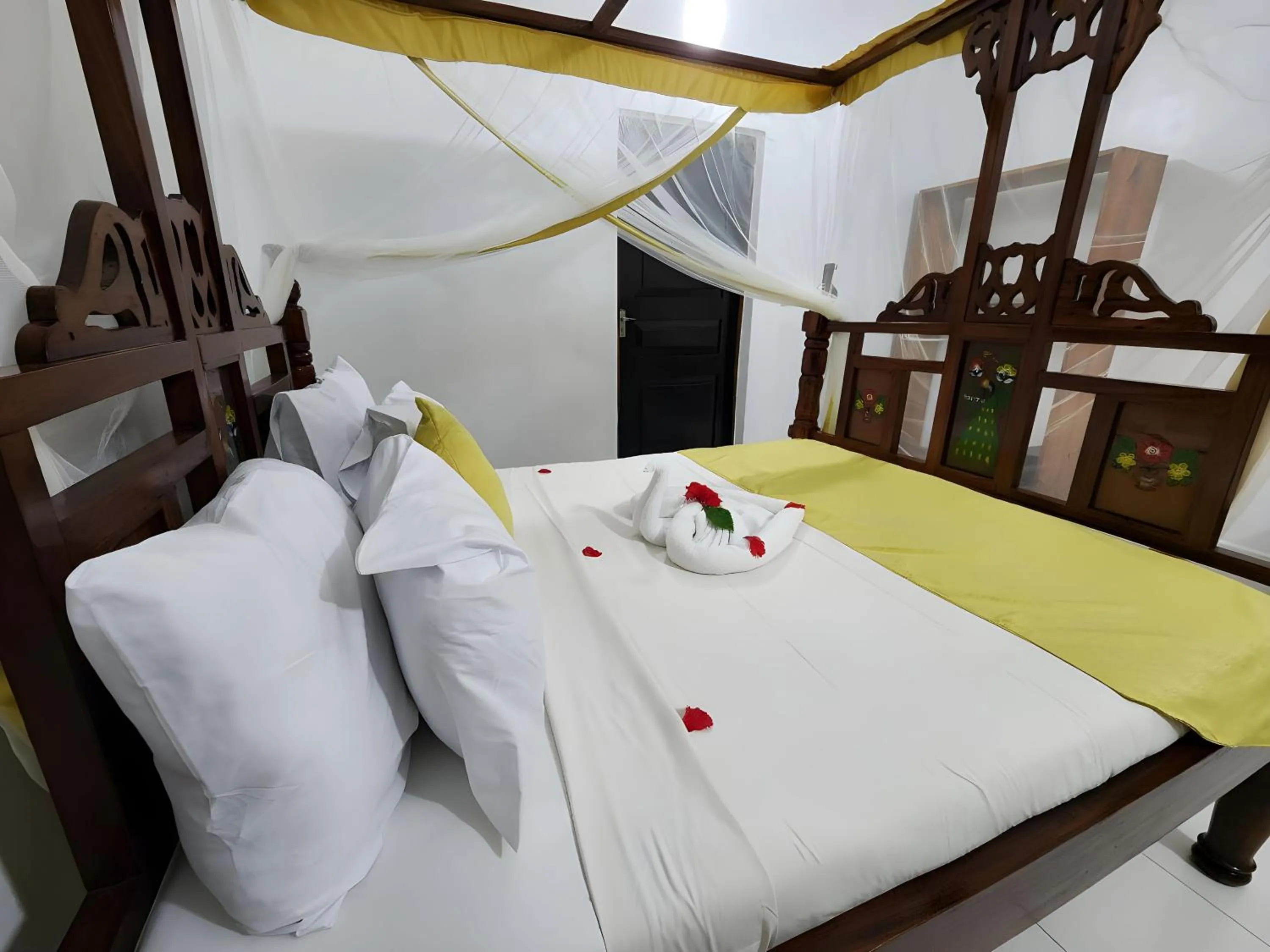 Bed in Seagull Nungwi Resort