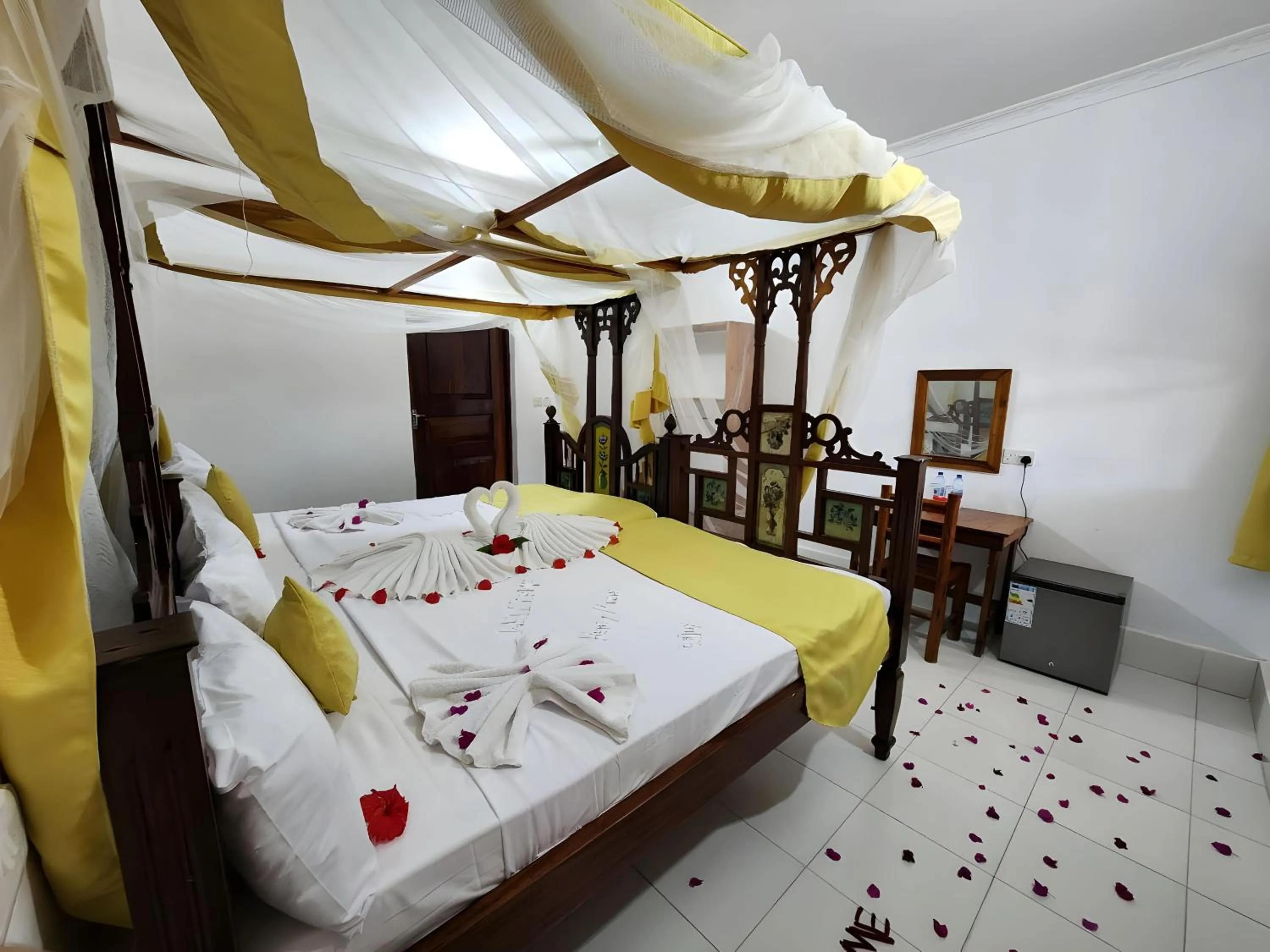 Bedroom, Bed in Seagull Nungwi Resort